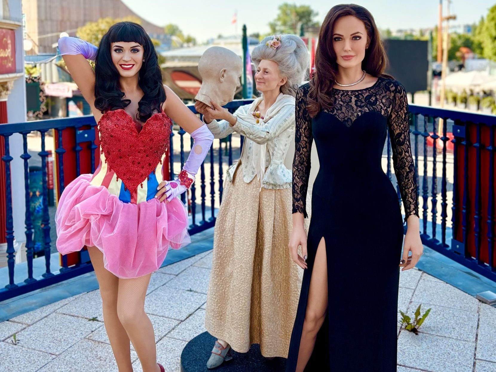 Madame Tussauds Wien feiert den Muttertag.