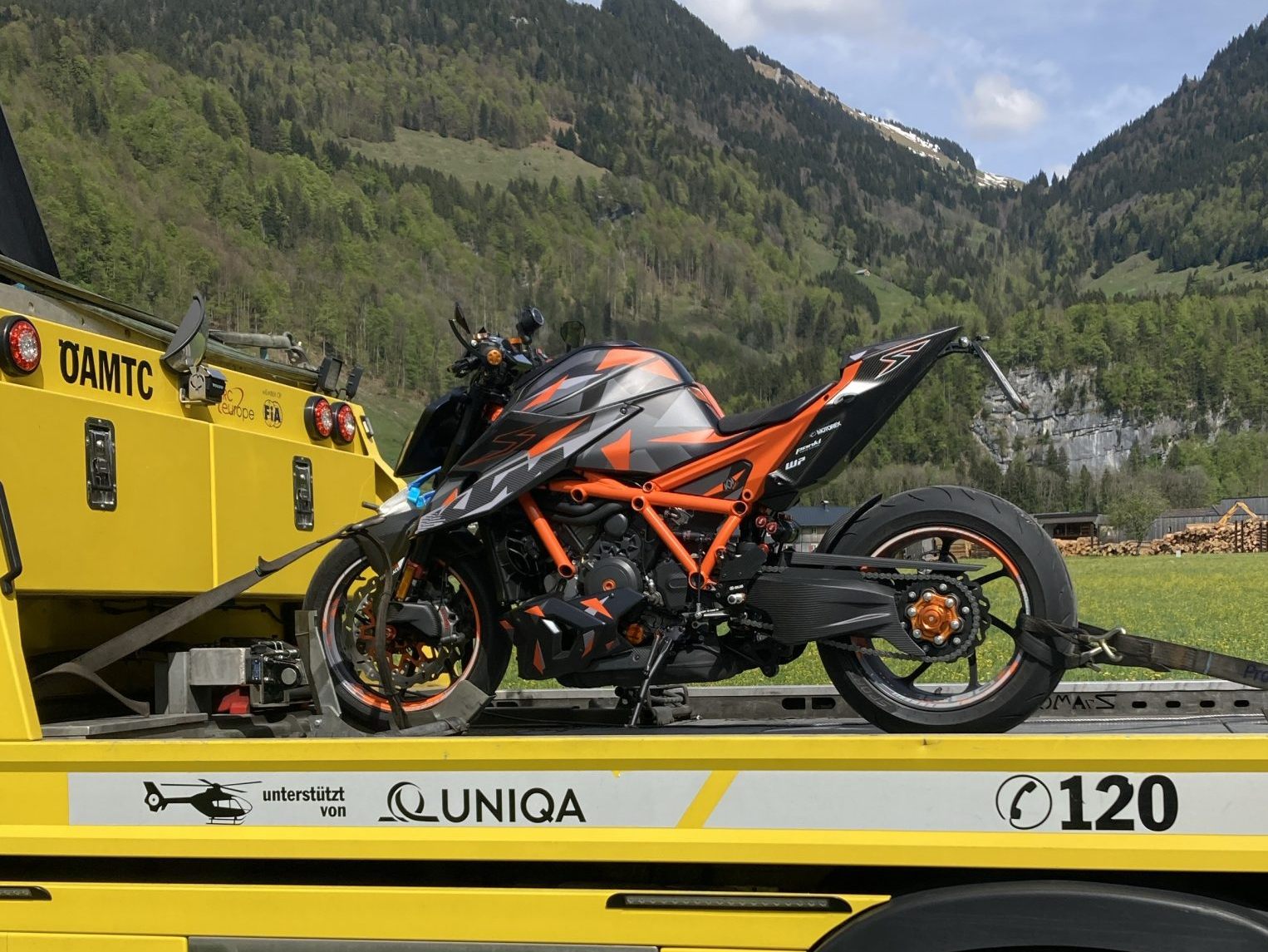 Das Motorrad wurde beschlagnahmt.
