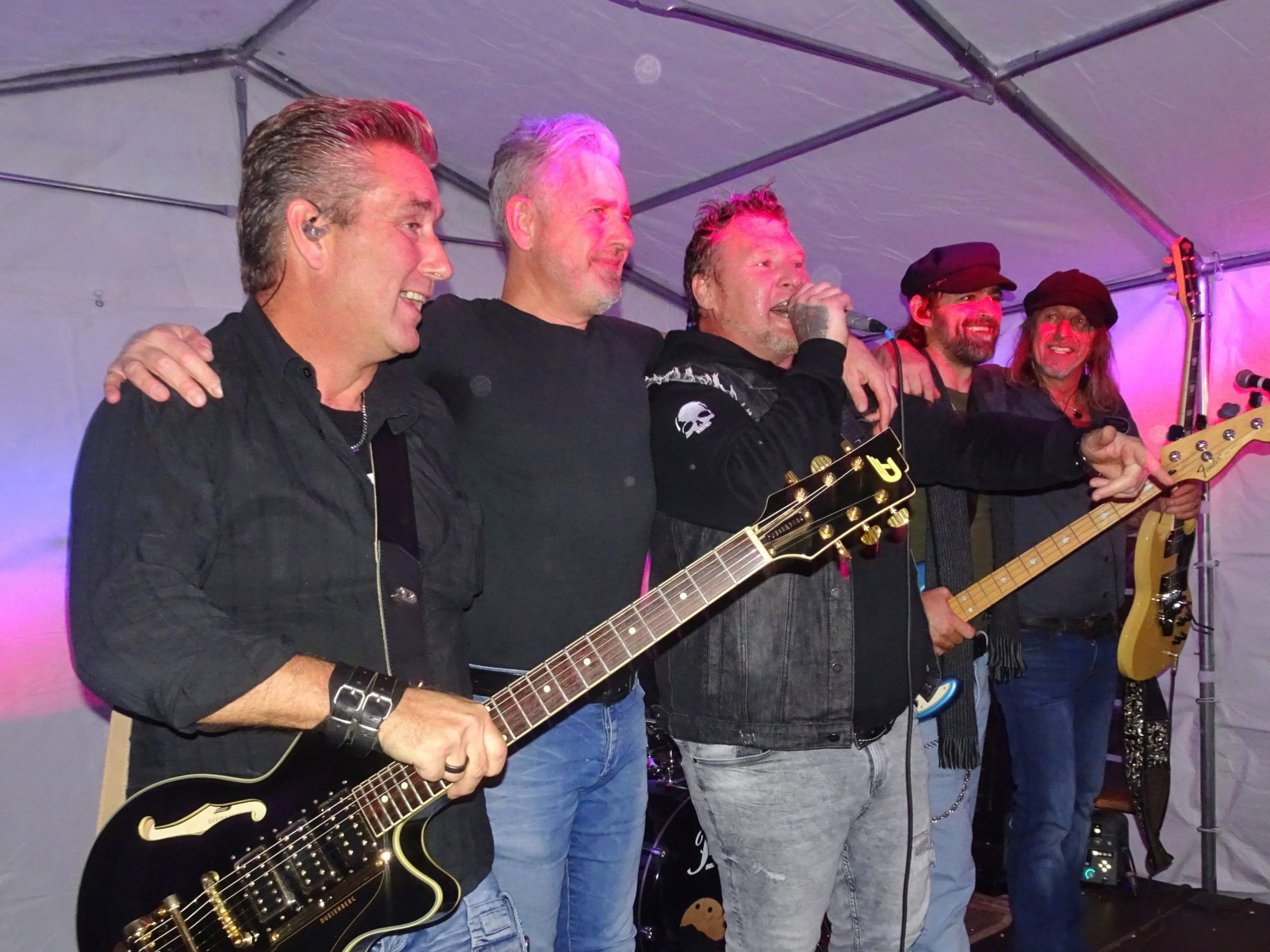 You Rock kehrt an den Admira-Platz zurück und sorgt beim Open Air am 1. Juni für rockige Stimmung auf der Sportanlage im Rohrbach.