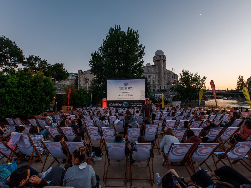Das Ö3 Silent Cinema startet die Sommertour durch Österreich. Das Ö3 Silent Cinema startet die Sommertour durch Österreich.