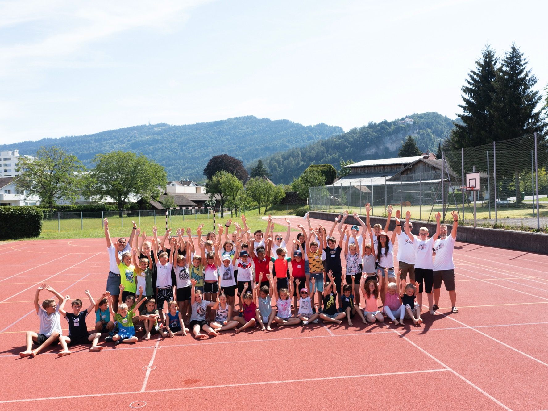 Spaß, Spannung und coole Spiele beim Ferienprogramm von Karate Bregenz Spaß, Spannung und coole Spiele beim Ferienprogramm von Karate Bregenz
