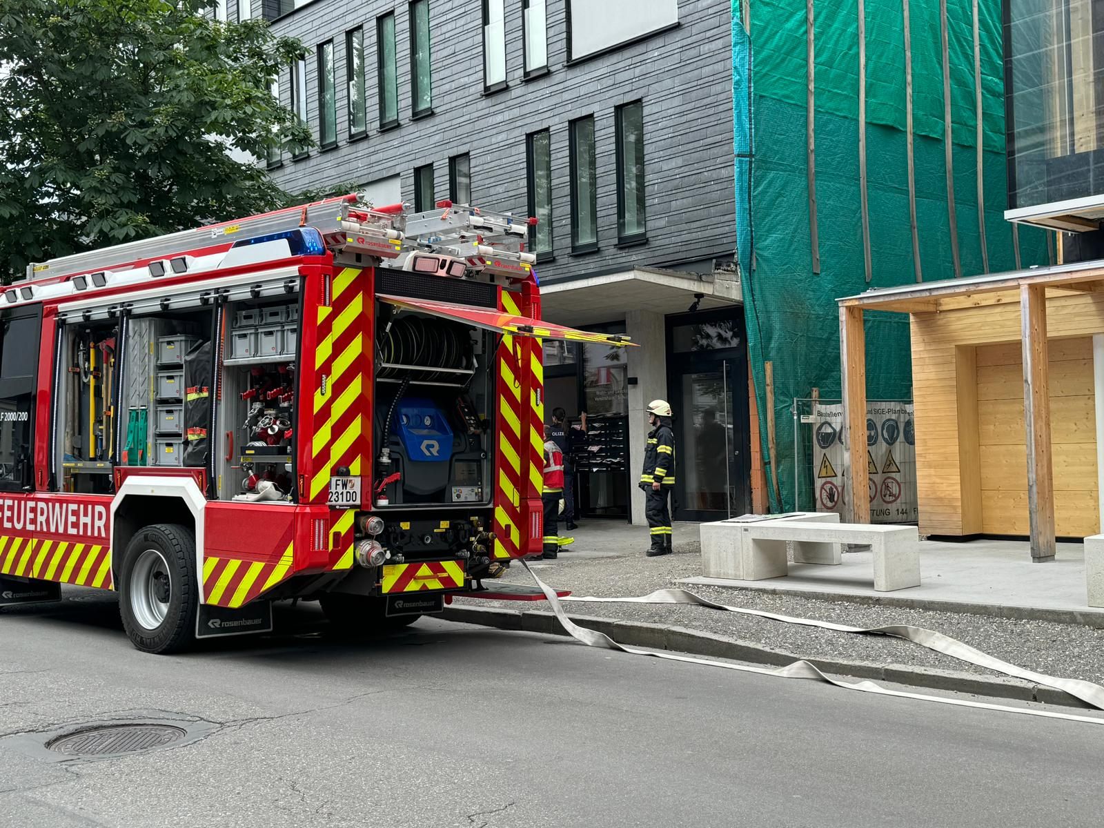 Die Einsatzkräfte wurden kurz vor Mittag in die Schulgasse gerufen.