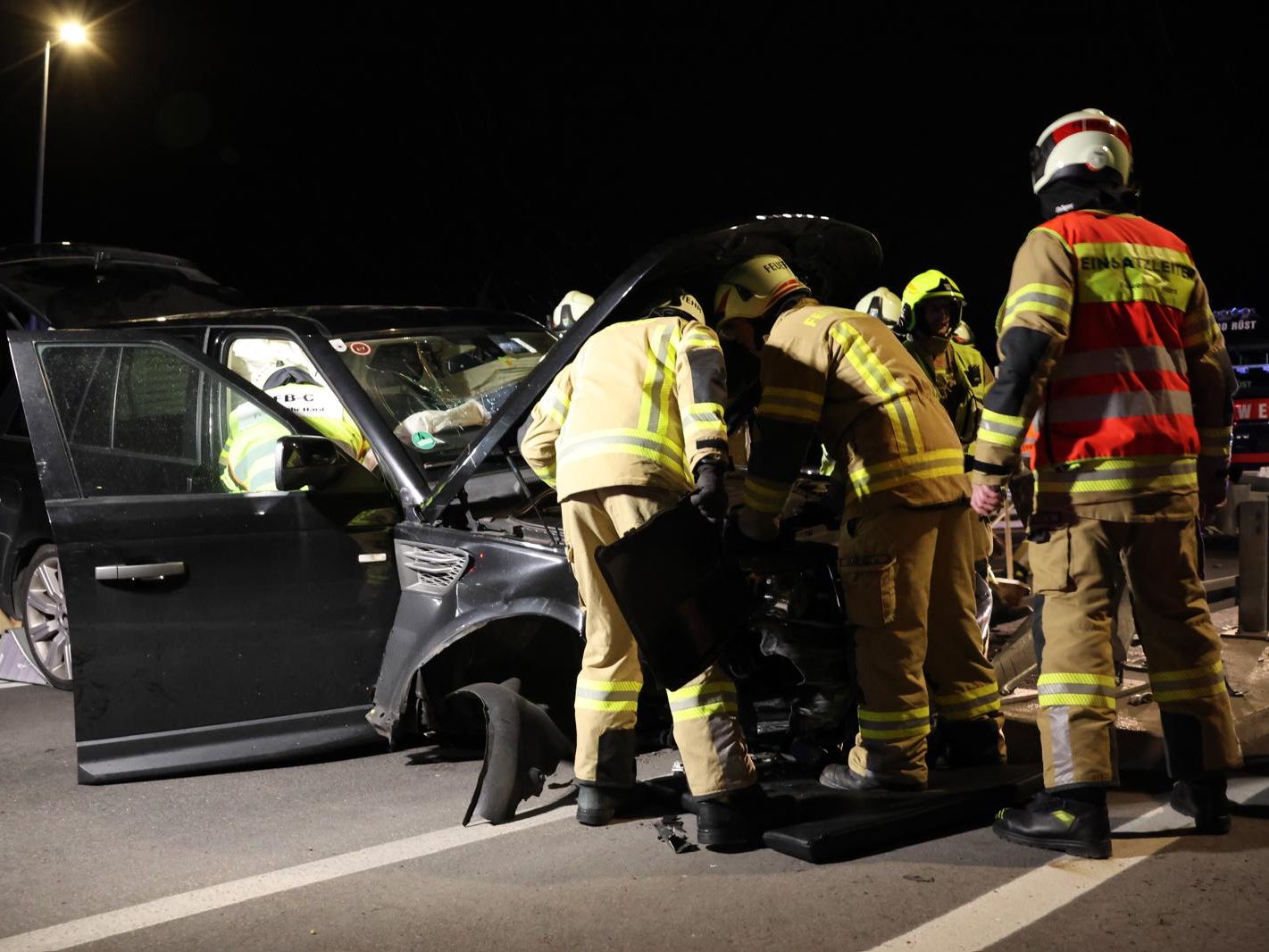 Am Donnerstagabend kam es auf der Harder Rheinbrücke zu einem Unfall.