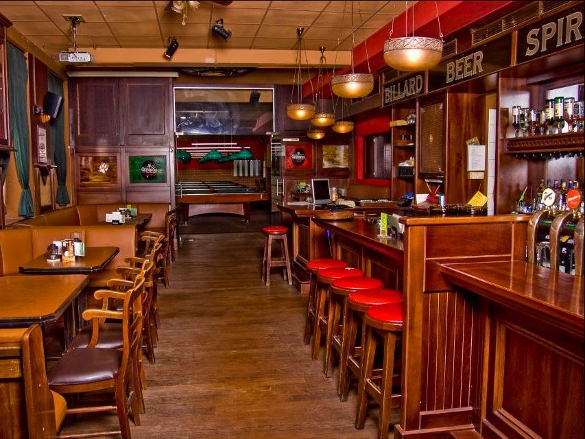 Im Laurel Leaf Irish Pub Vienna will man den Besuchern ein authentisches irisches Erlebnis bieten. Im Laurel Leaf Irish Pub Vienna will man den Besuchern ein authentisches irisches Erlebnis bieten.