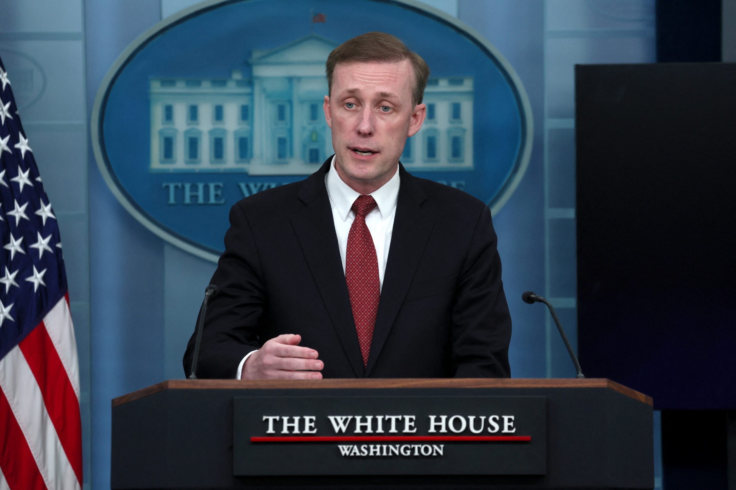 Der nationale Sicherheitsberater Jake Sullivan spricht während einer Pressekonferenz im Weißen Haus in Washington Der nationale Sicherheitsberater Jake Sullivan spricht während einer Pressekonferenz im Weißen Haus in Washington