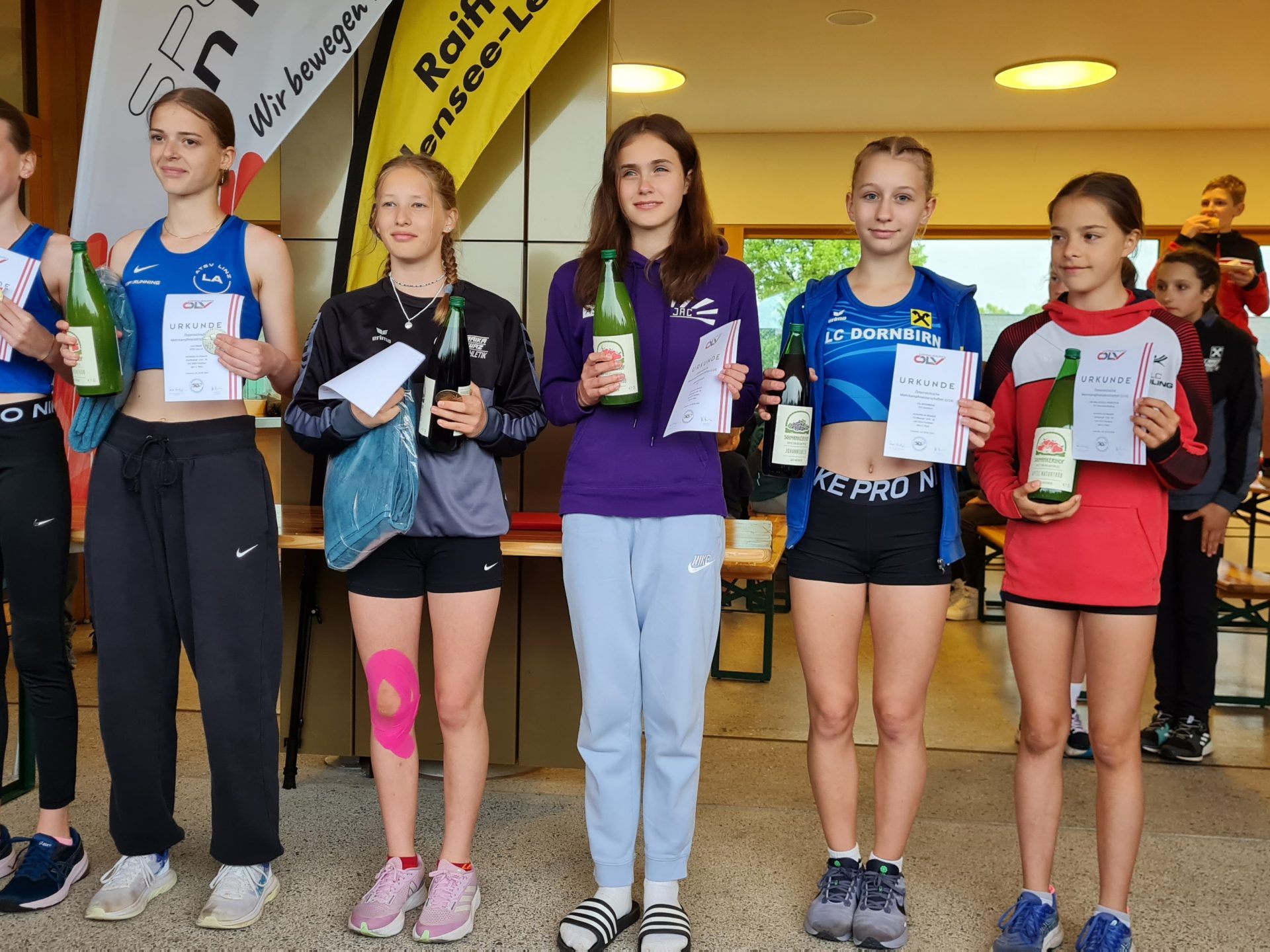 Die besten sechs Mädchen wurden bei der Österreichischen Mehrkampfmeisterschaft der U14 ermittelt. Die besten sechs Mädchen wurden bei der Österreichischen Mehrkampfmeisterschaft der U14 ermittelt.