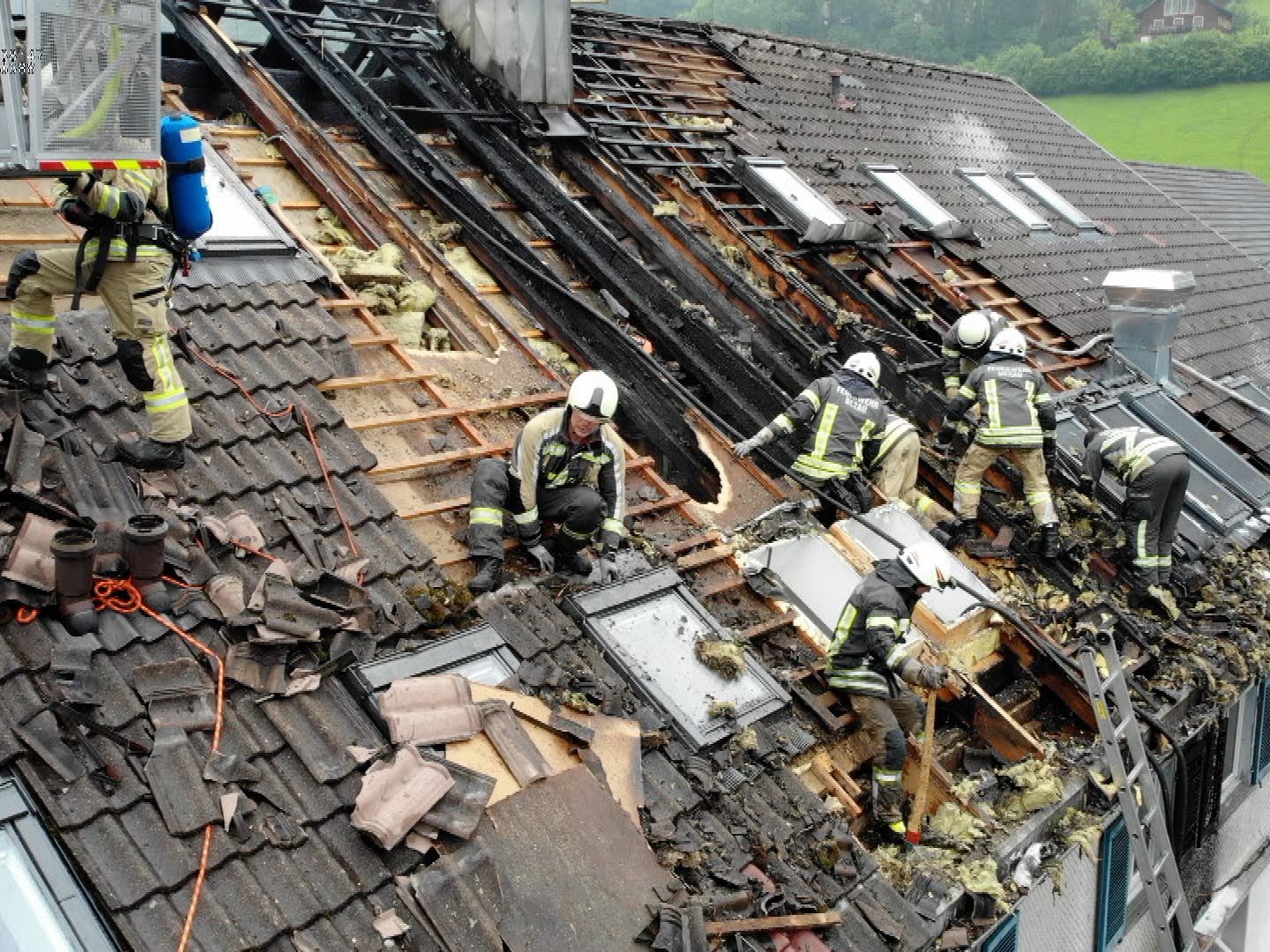 Über 100 Feuerwehrleute im Einsatz