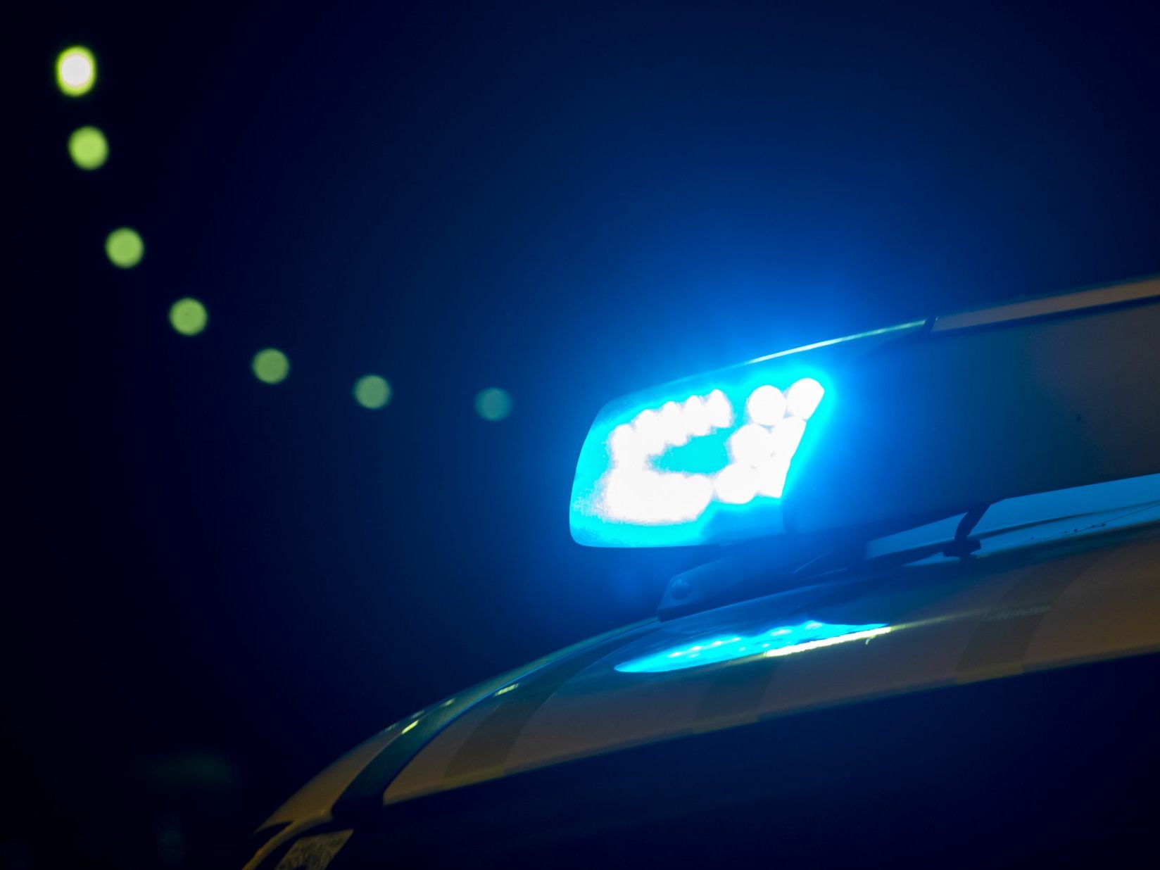 Eine 57-Jährige starb bei einer Fahrzeugkollision.