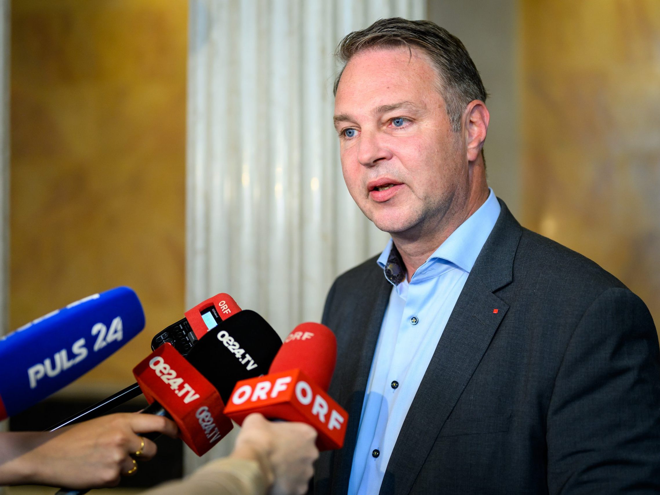 SPÖ-Chef will in puncto Migrationsfrage "für Klarheit" sorgen. SPÖ-Chef will in puncto Migrationsfrage "für Klarheit" sorgen.