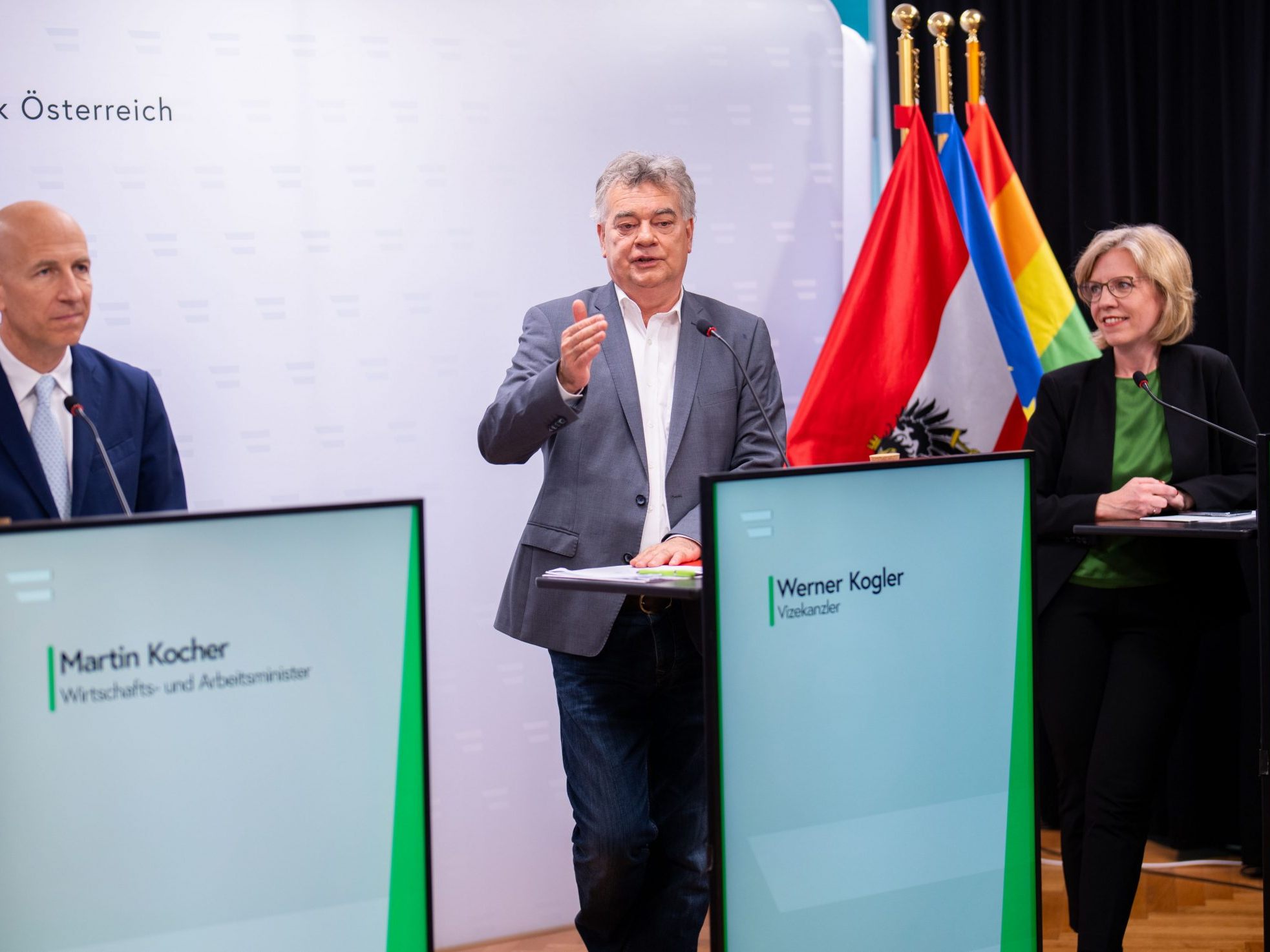 Pressekonferenz zum neuen "Made in Europe Bonus". Pressekonferenz zum neuen "Made in Europe Bonus".