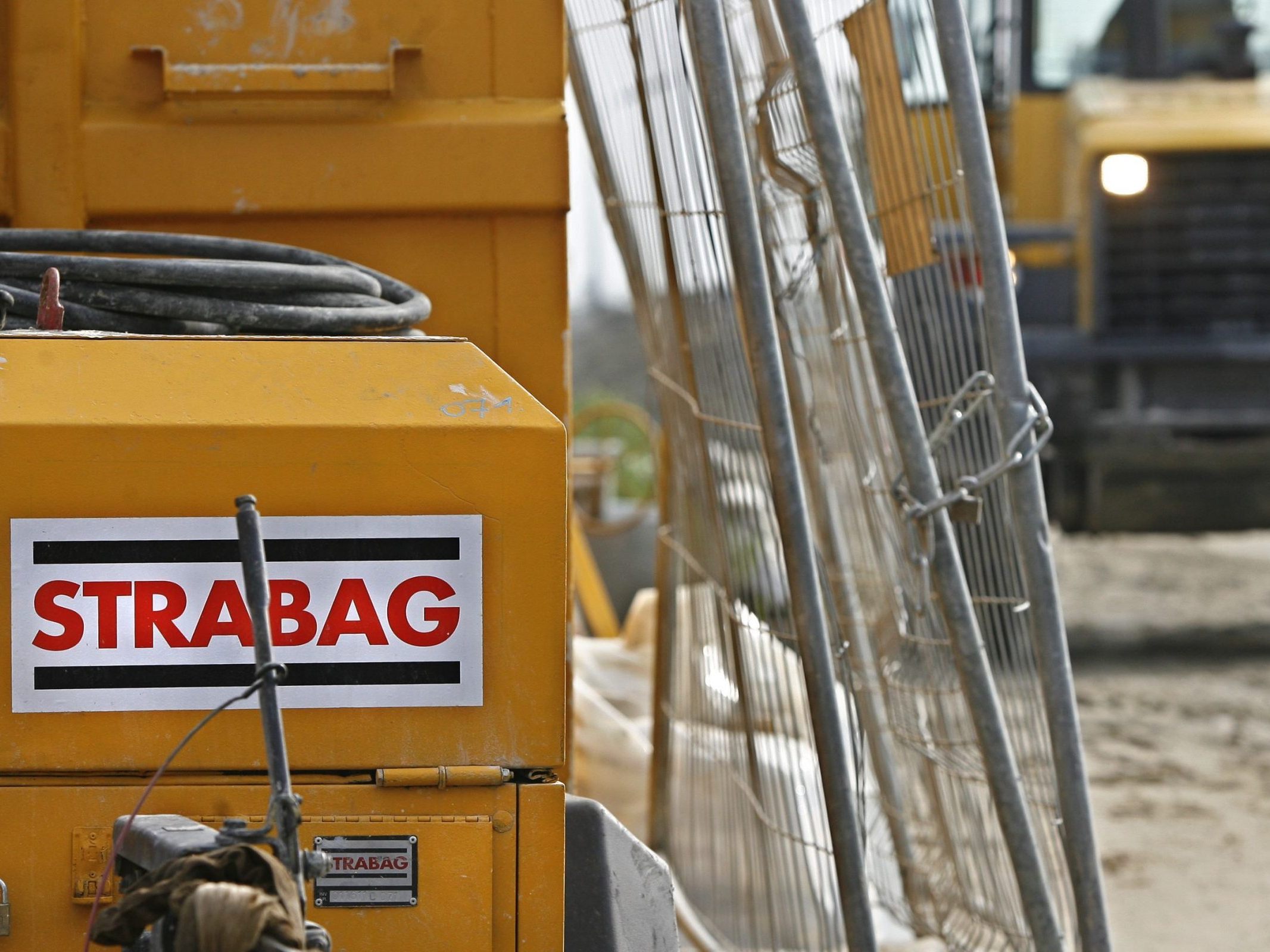 Eine Million Euro Forderungen von Strabag angemeldet. Eine Million Euro Forderungen von Strabag angemeldet.