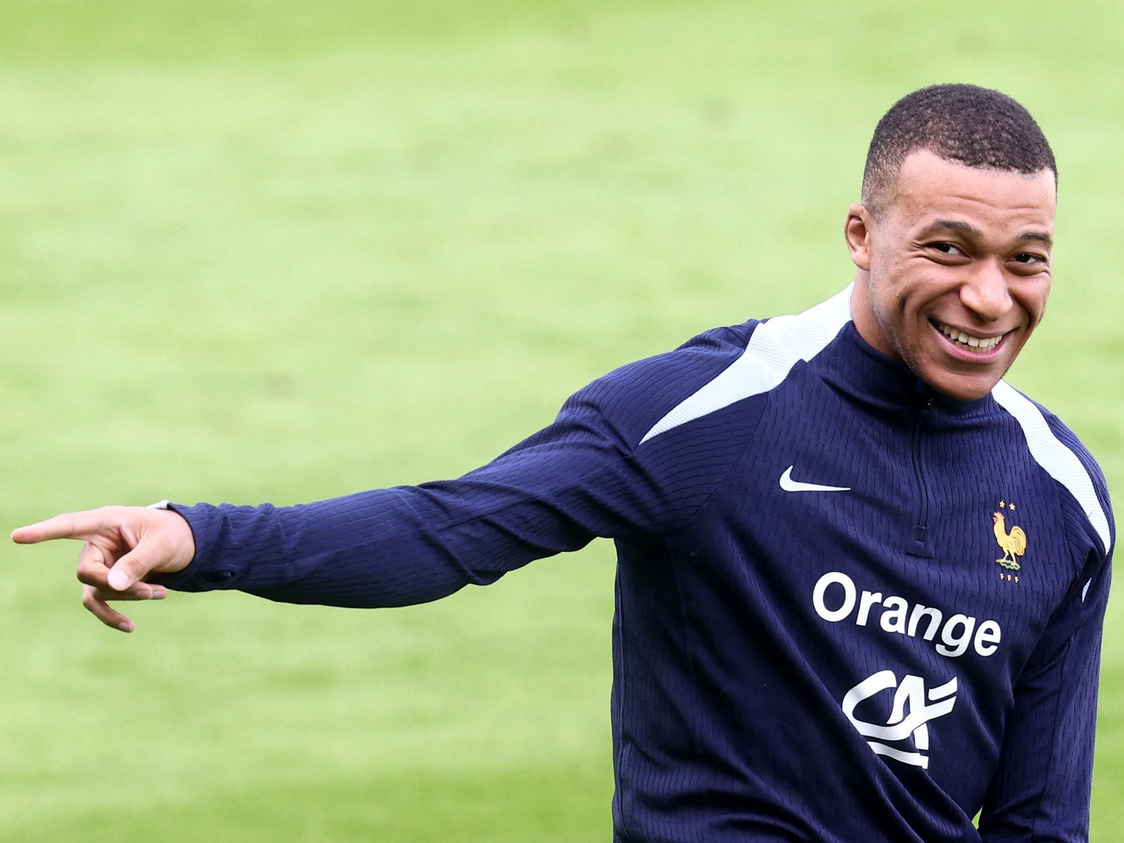 Österreich trifft auf Ausnahmekönner Kylian Mbappe. Österreich trifft auf Ausnahmekönner Kylian Mbappe.