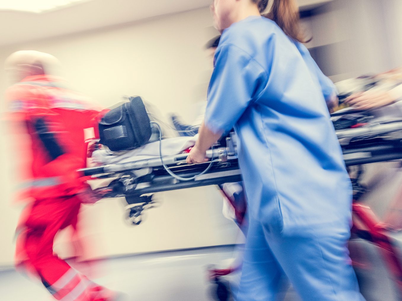 Der Biker in Wien ist schwer verletzt worden.