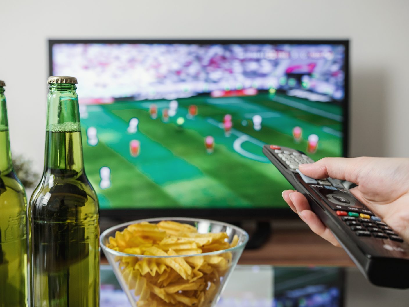 Der VKI hat Snacks zur Fußball-EM getestet. Der VKI hat Snacks zur Fußball-EM getestet.