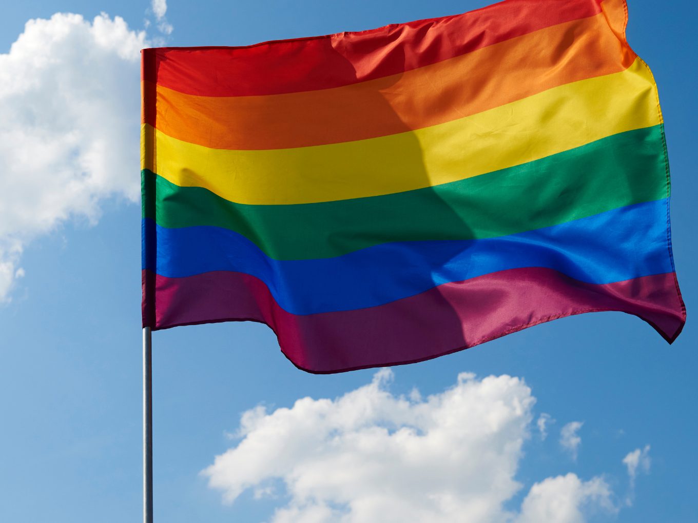 150 Wiener Schulen hissen die Regenbogenfahne. 150 Wiener Schulen hissen die Regenbogenfahne.