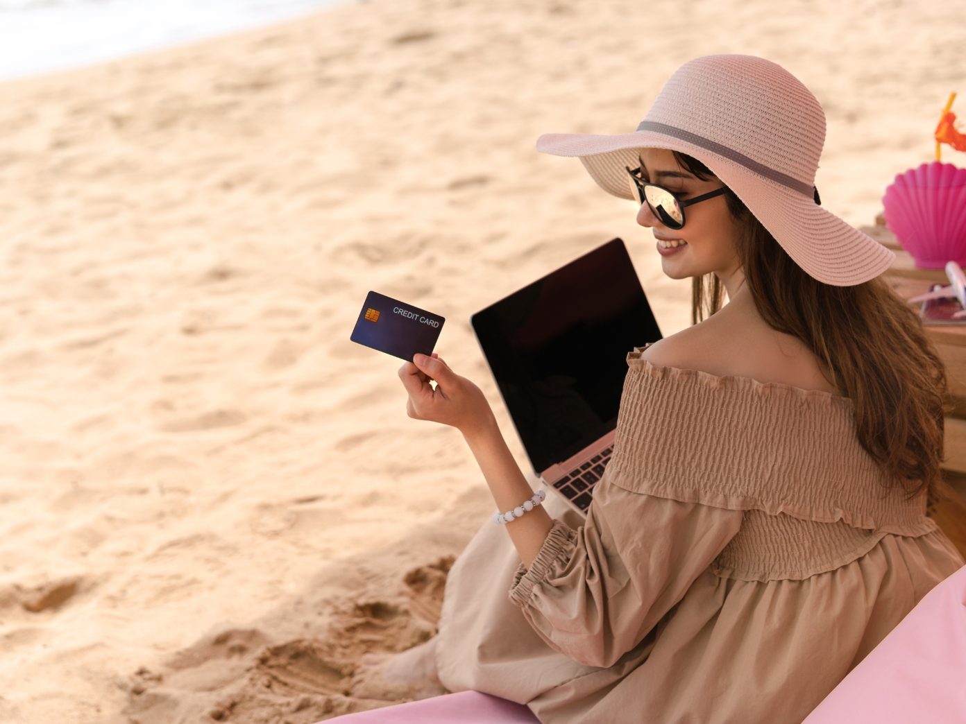 Einfaches und sicheres Bezahlen im Urlaub - Tipps und Tricks.