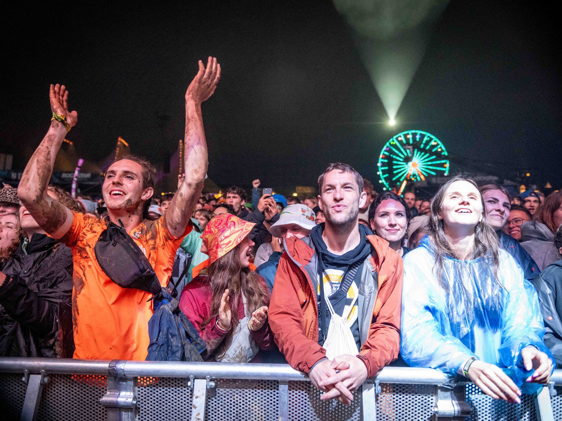 Die Festivalbesucher ließen sich den Spaß nicht verderben.