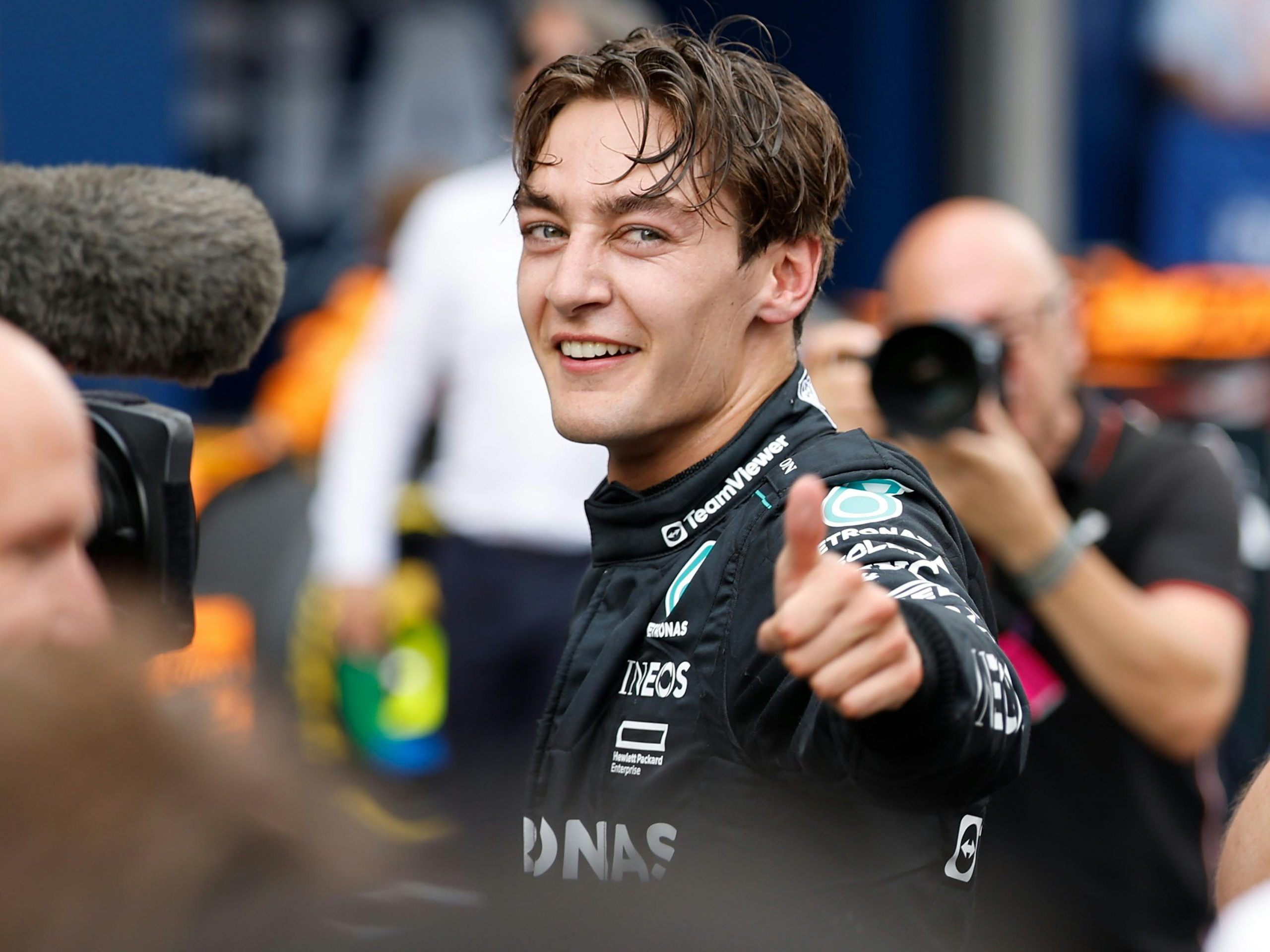George Russell hat überraschend das Formel-1-Rennen in Spielberg gewonnen. George Russell hat überraschend das Formel-1-Rennen in Spielberg gewonnen.