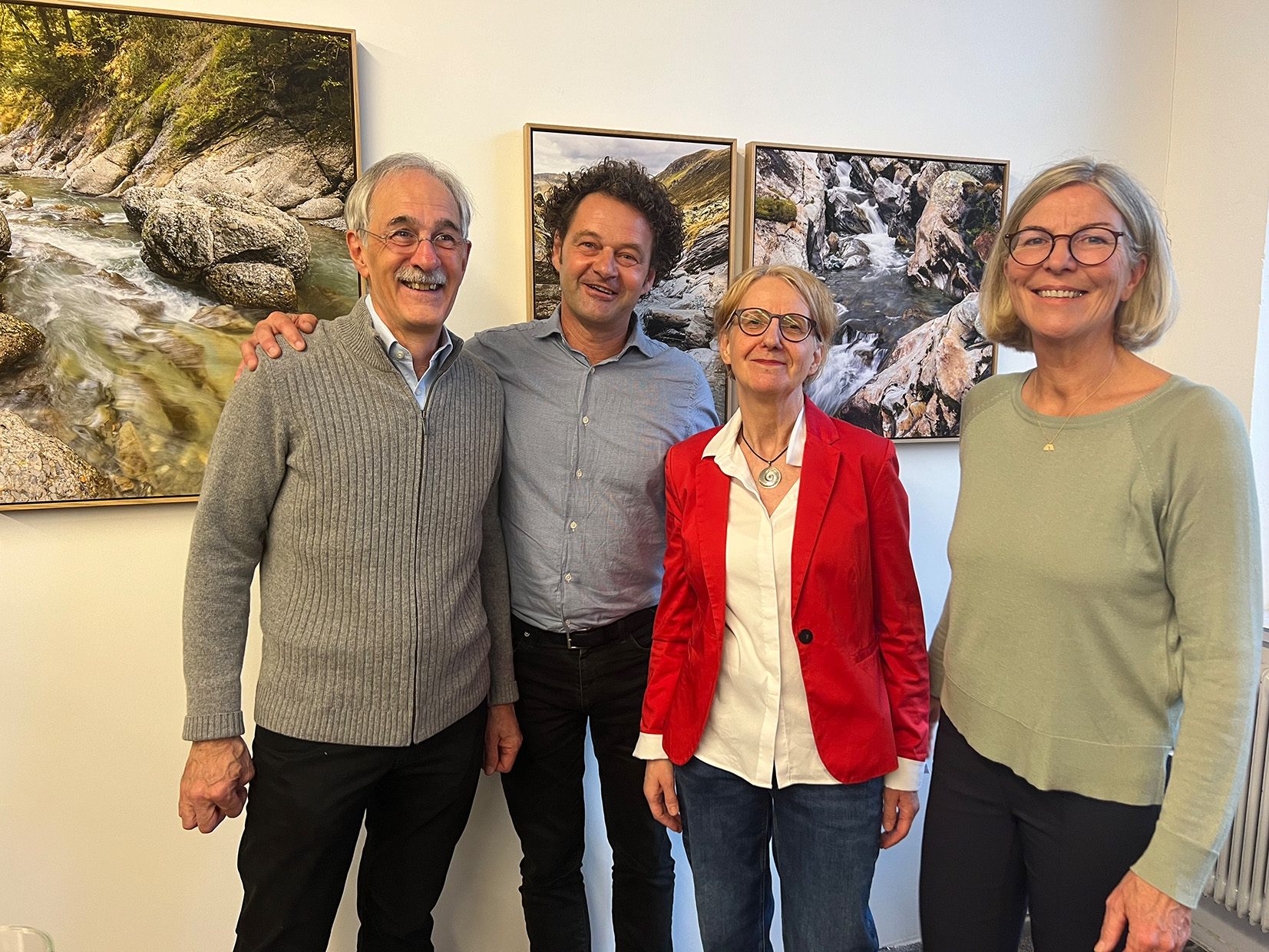 Jean Theisen, G. Burtscher, Dagmar Ullmann-Bautz und Walter Fitz. Jean Theisen, G. Burtscher, Dagmar Ullmann-Bautz und Walter Fitz.