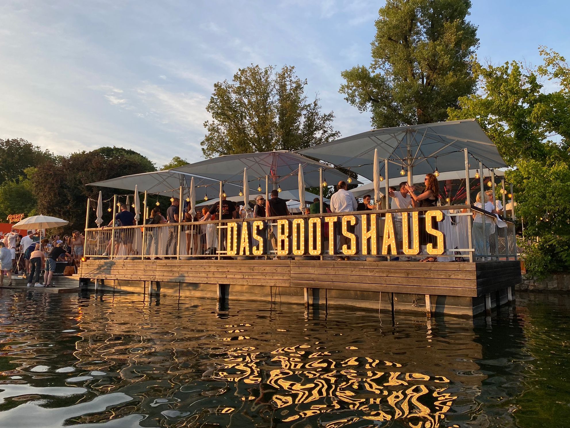 Das Lichterfest im Bootshaus findet am 20. Juli statt.