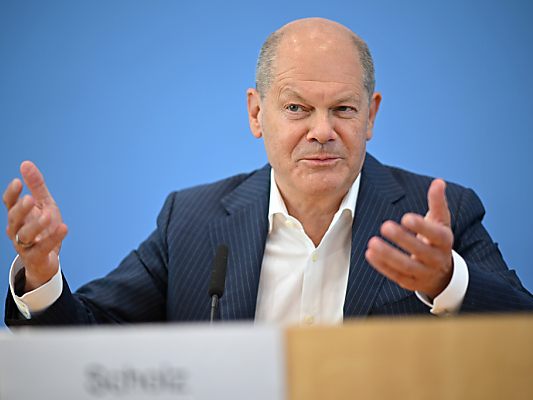 Scholz zeigt sich nicht amtsmüde Scholz zeigt sich nicht amtsmüde