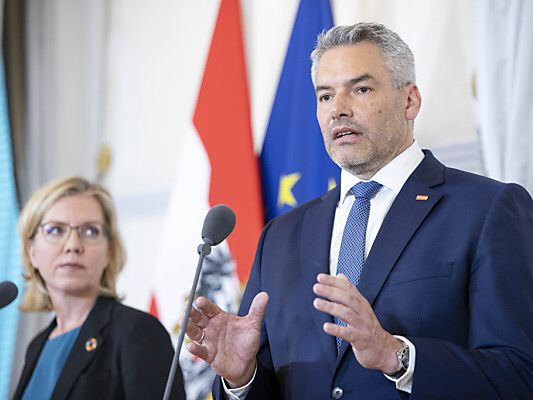 Gewessler und Nehammer waren beim Thema Klimaschutz oft geteilter Meinung.