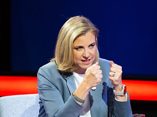 Meinl-Reisinger sieht sich als einzige Reformkraft. Meinl-Reisinger sieht sich als einzige Reformkraft.