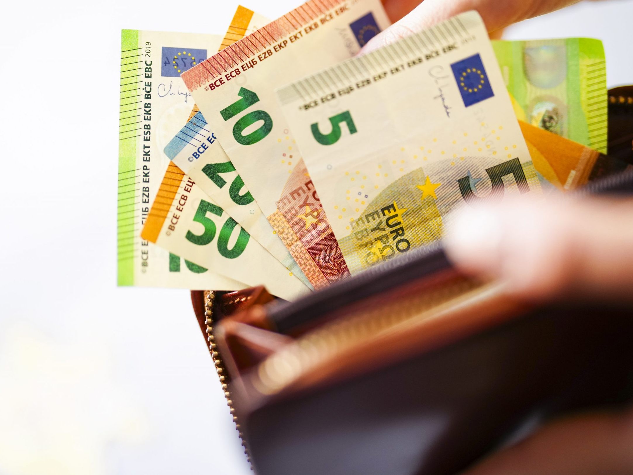 Laut einem von Koalition, SPÖ und FPÖ getragenen Beschluss werden im Jänner kommenden Jahres 300 Millionen Euro ausgeschüttet.