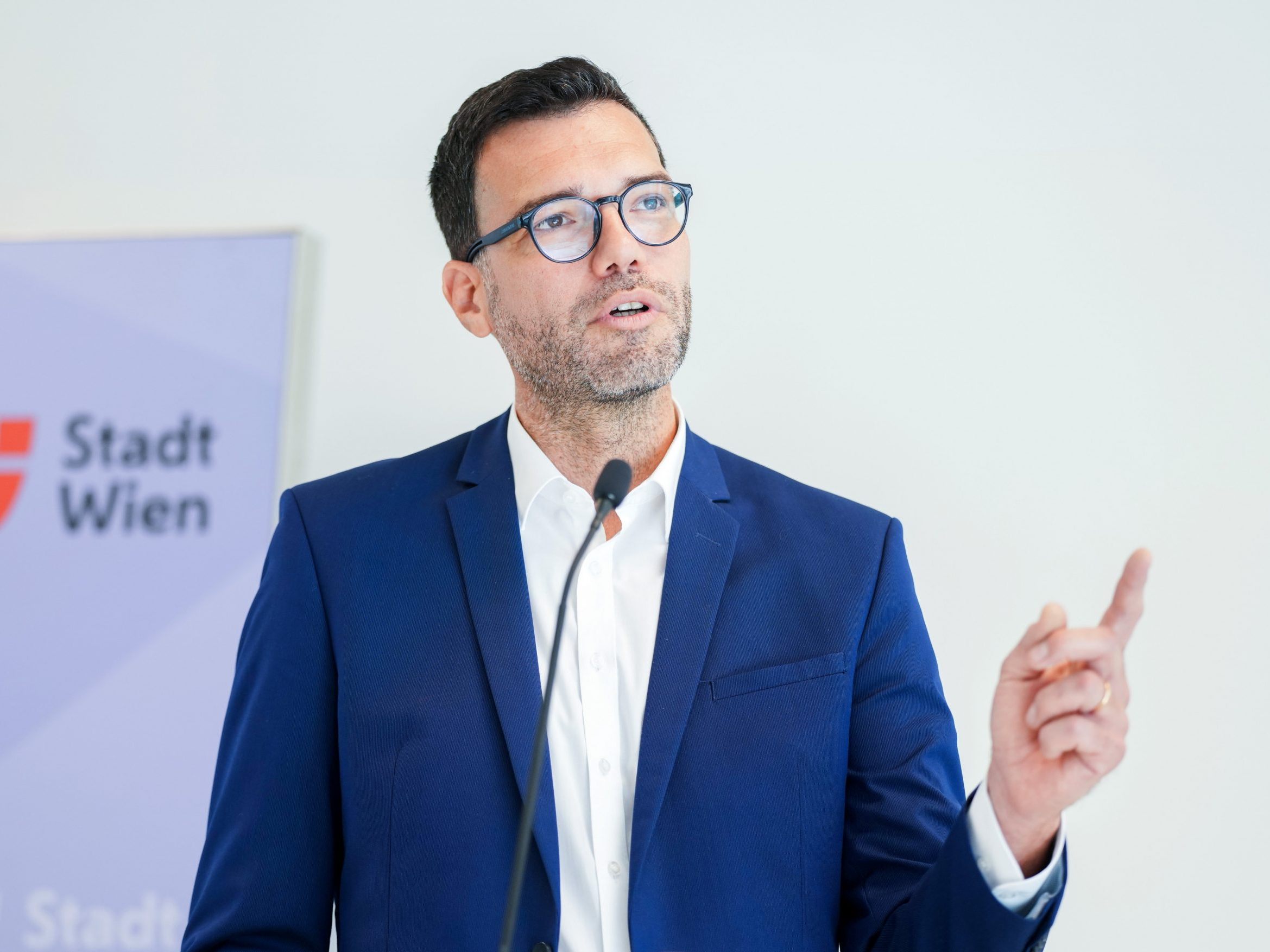 Wer folgt auf Himmer (im Bild) als Wiener Bildungsdirektor?