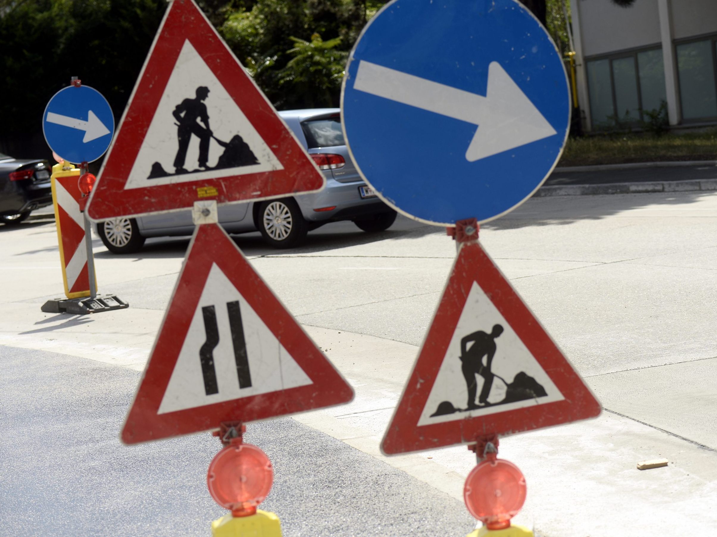 Radweg-Lückenschluss in der Donaustadtstraße zwischen Lange Allee und Lessiakgasse.