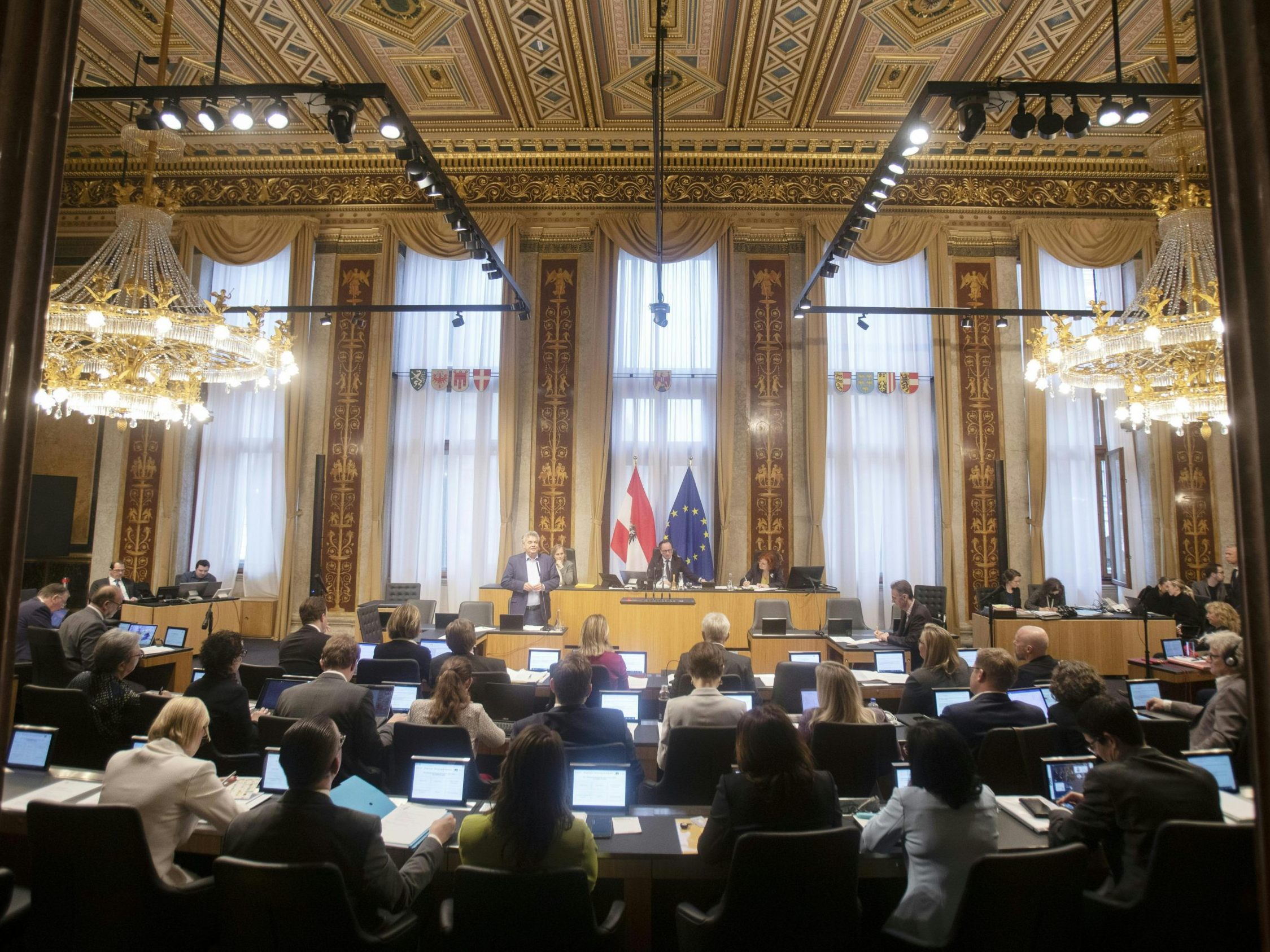 Das Biogas-Gesetz wurde vom Bundesrat zurück an den Nationalrat geschickt. Das Biogas-Gesetz wurde vom Bundesrat zurück an den Nationalrat geschickt.