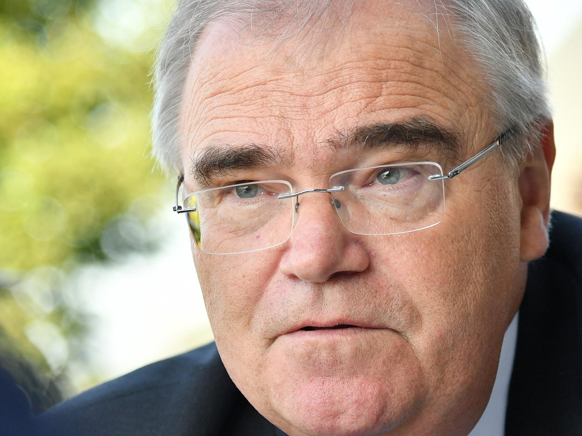 "Es ist wichtig, dem Herrn Doskozil die rechtsstaatlichen Grenzen seiner Aktivitäten klarzumachen", so Brandstetter zum "Kurier". "Es ist wichtig, dem Herrn Doskozil die rechtsstaatlichen Grenzen seiner Aktivitäten klarzumachen", so Brandstetter zum "Kurier".
