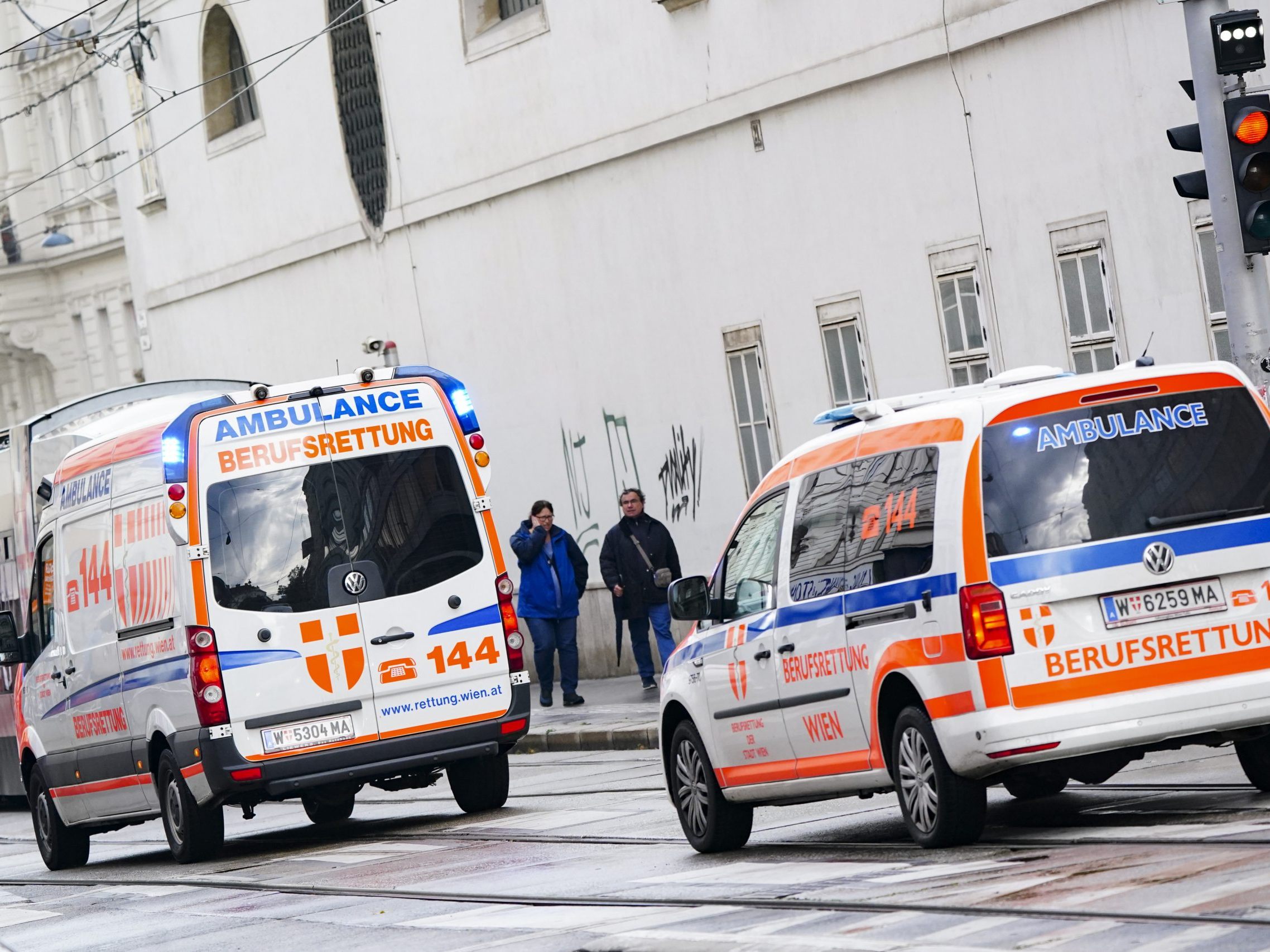 Großeinsatz der Wiener Berufsrettung und -feuerwehr in Wien.
