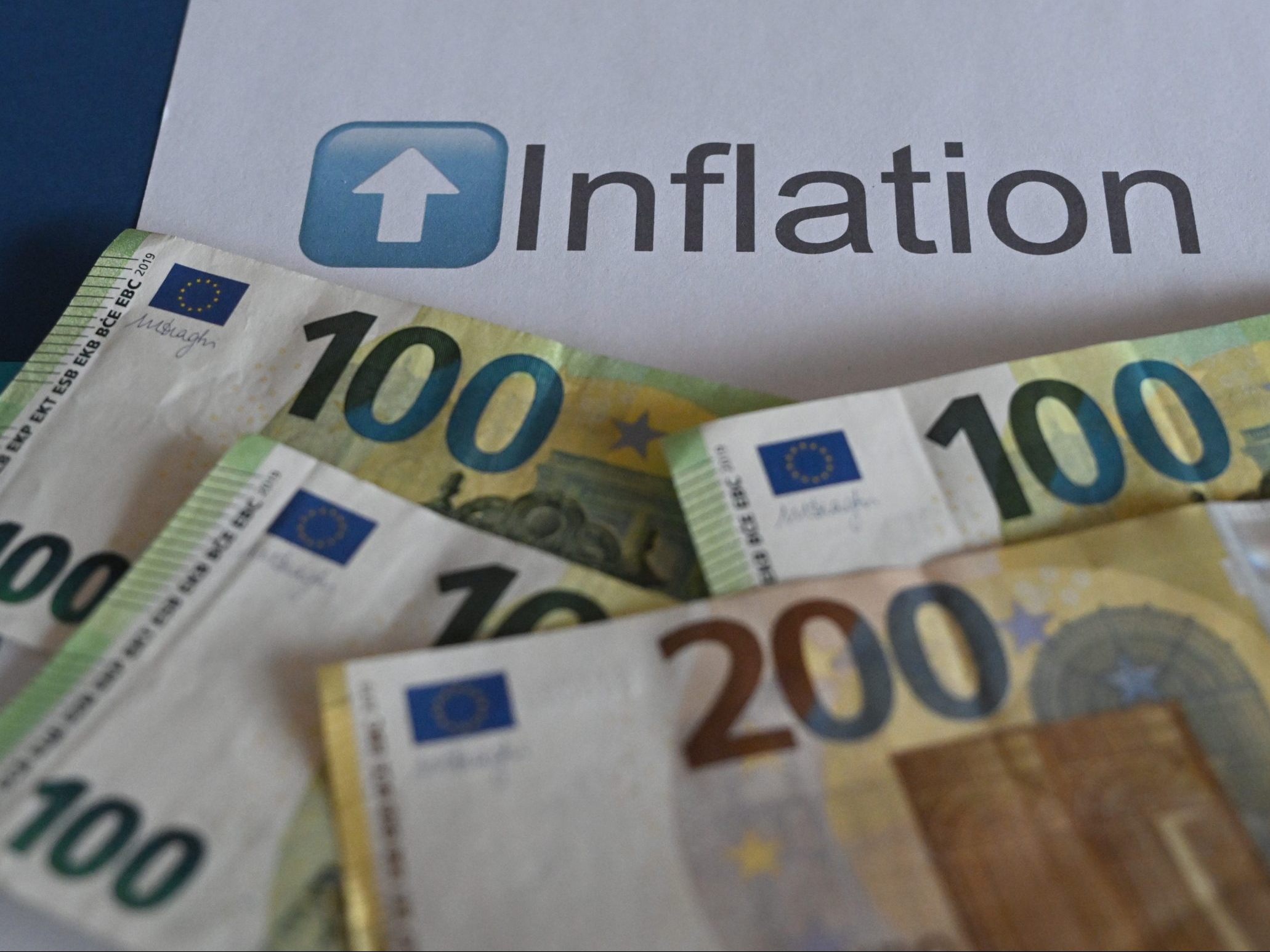 Die Inflation in Österreich sinkt laut Wifo erst Mitte 2026 auf 2 Prozent. Die Inflation in Österreich sinkt laut Wifo erst Mitte 2026 auf 2 Prozent.