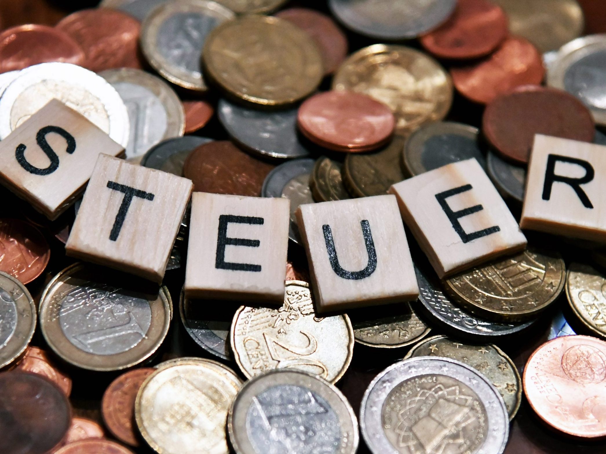 Die Steuerstufen werden um knapp 4 Prozent angehoben. Die Steuerstufen werden um knapp 4 Prozent angehoben.