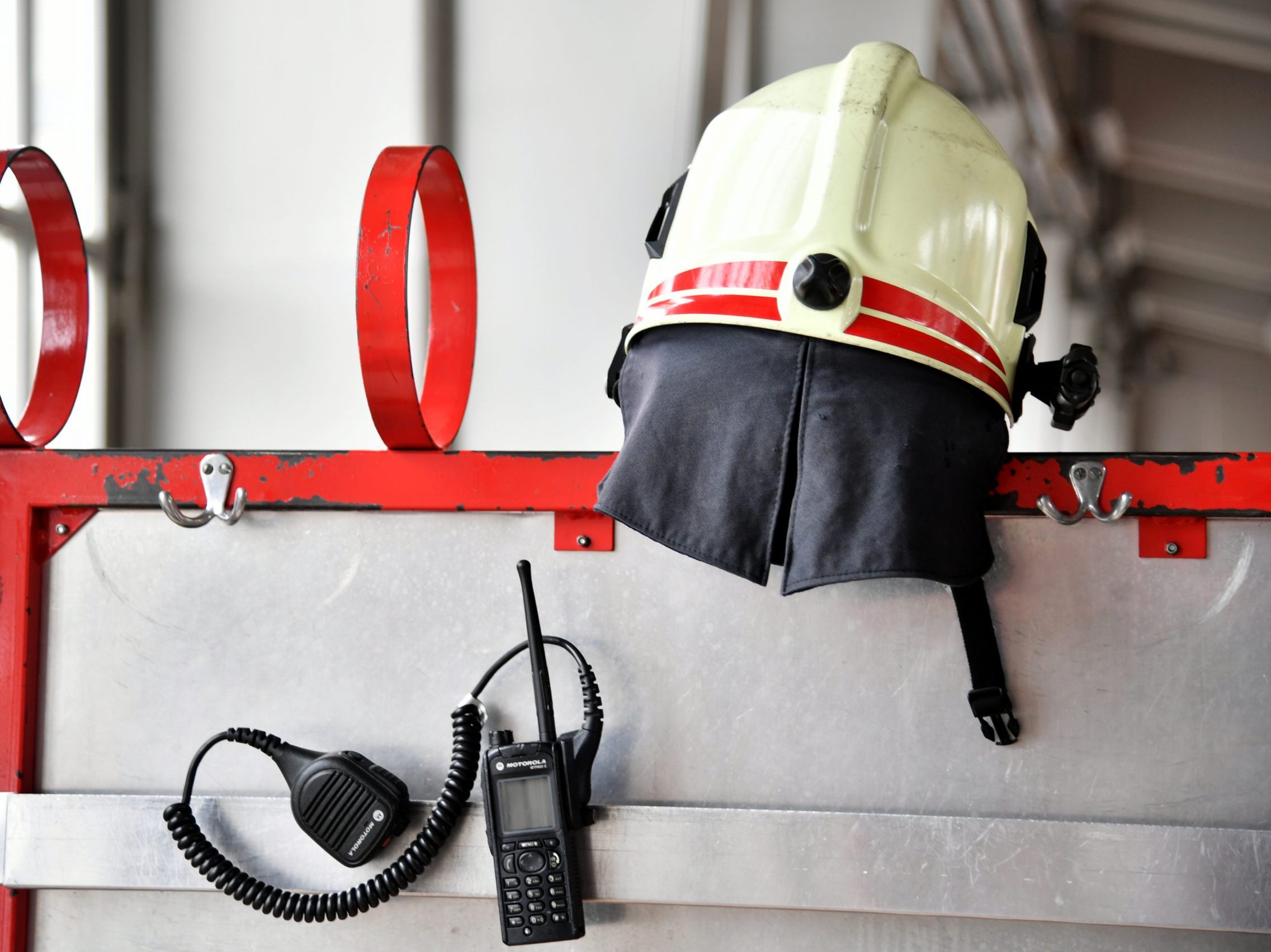Ein Waldbrand beschäftigte die Feuerwehren.