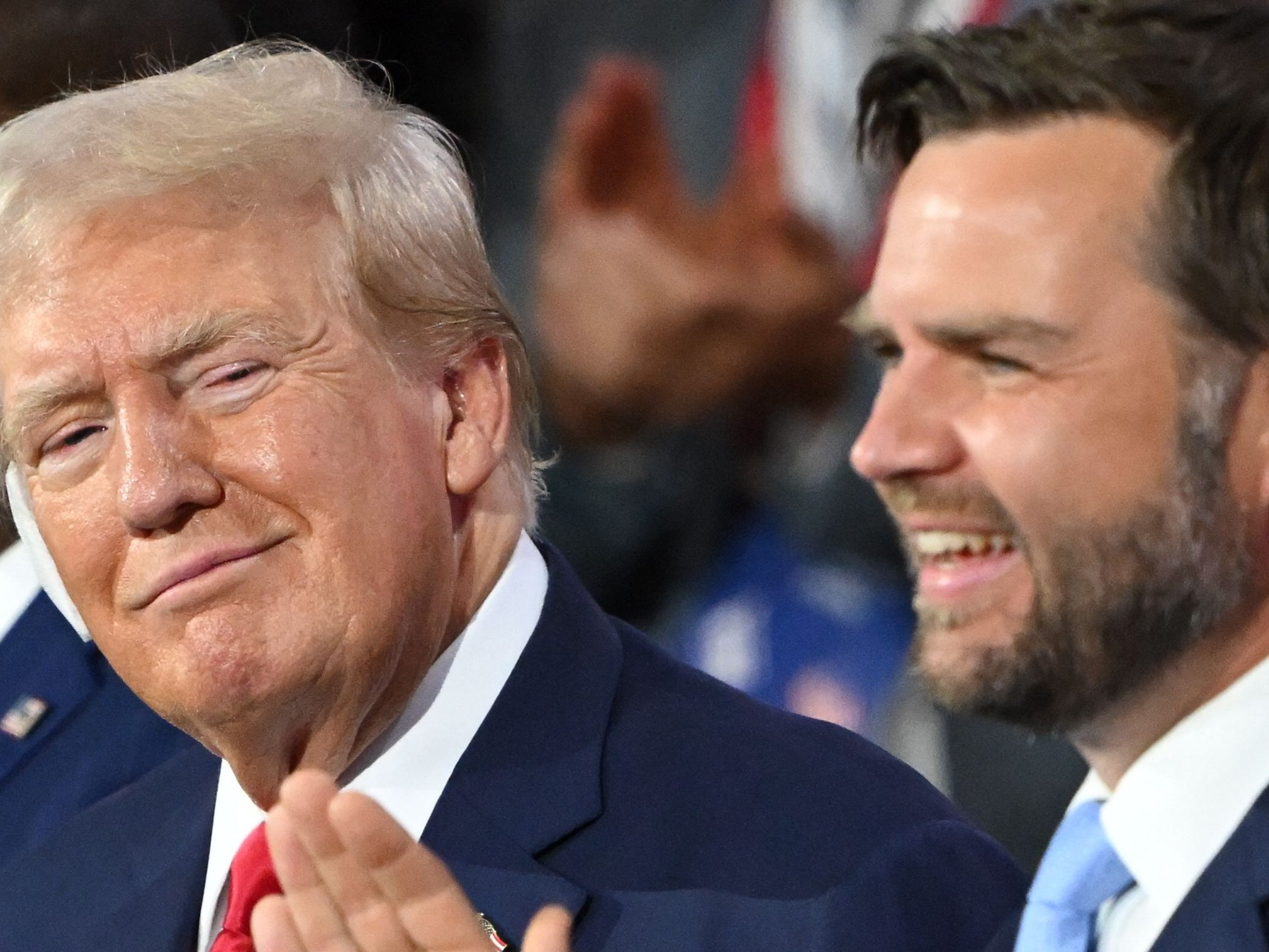Trumps Vice avancierte vom Kritiker zum glühenden Verehrer des Ex-US-Präsidenten.