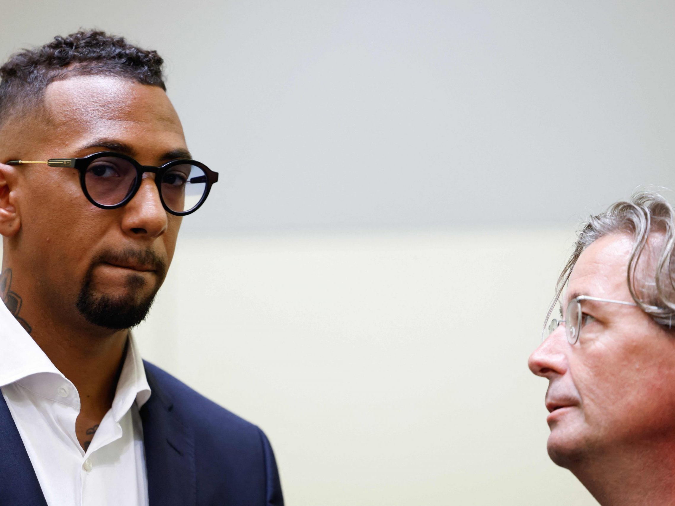 Jerome Boateng mit seinem Anwalt Leonard Walischewski im Landesgericht München I. Jerome Boateng mit seinem Anwalt Leonard Walischewski im Landesgericht München I.