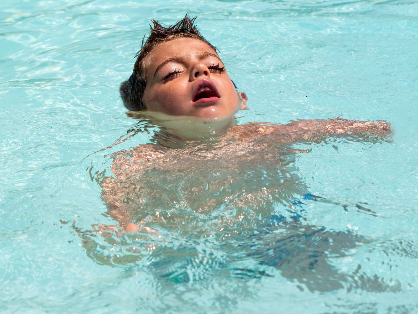 Nur ständige Aufsicht schützt vor Ertrinkungsunfällen bei Kindern.