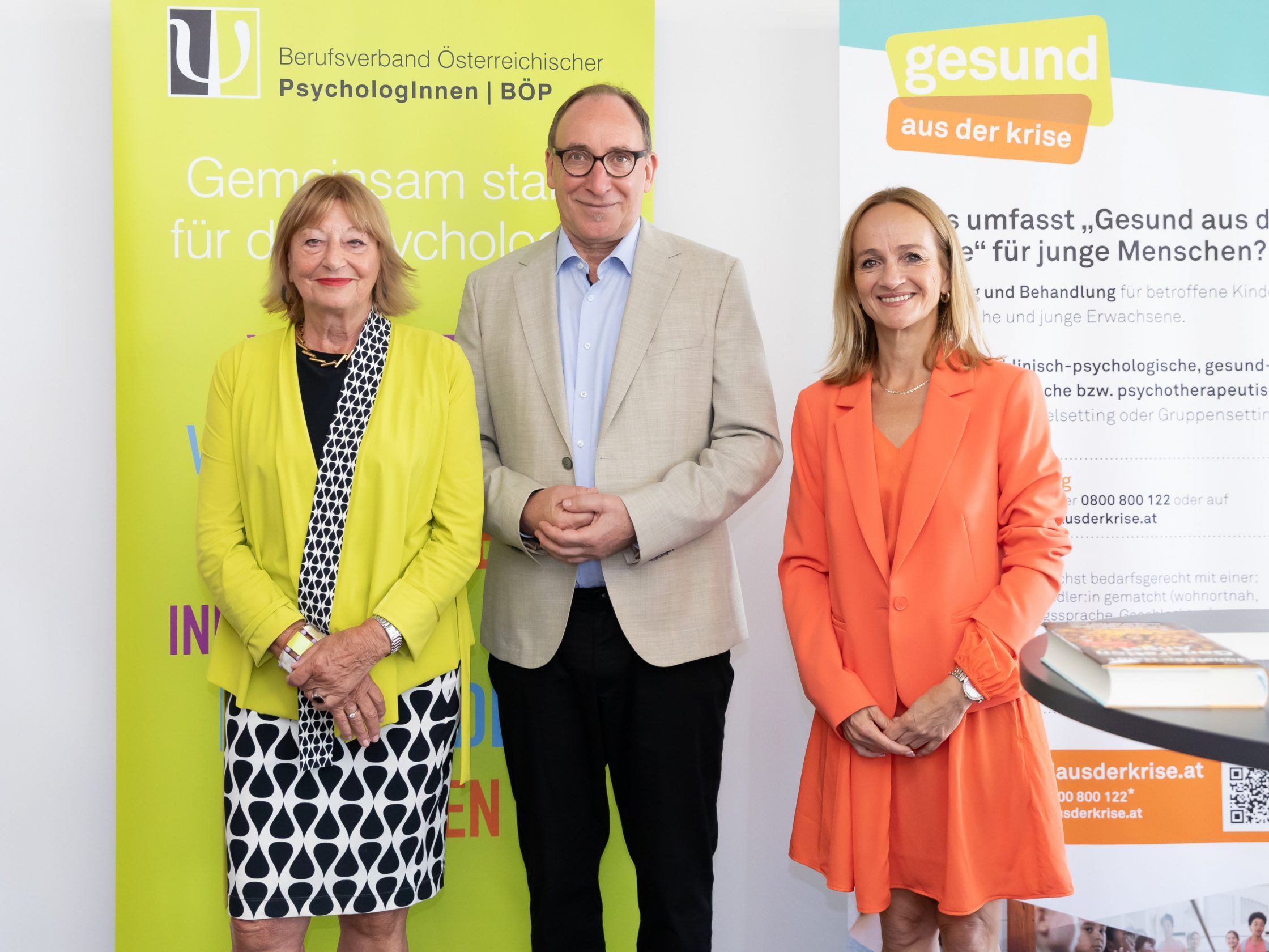 Minister ortet Aufholbedarf im Hinblick auf die psychische Gesundheitsversorgung. Im Bild: Rauch neben Wimmer-Puchinger und Haid. Minister ortet Aufholbedarf im Hinblick auf die psychische Gesundheitsversorgung. Im Bild: Rauch neben Wimmer-Puchinger und Haid.