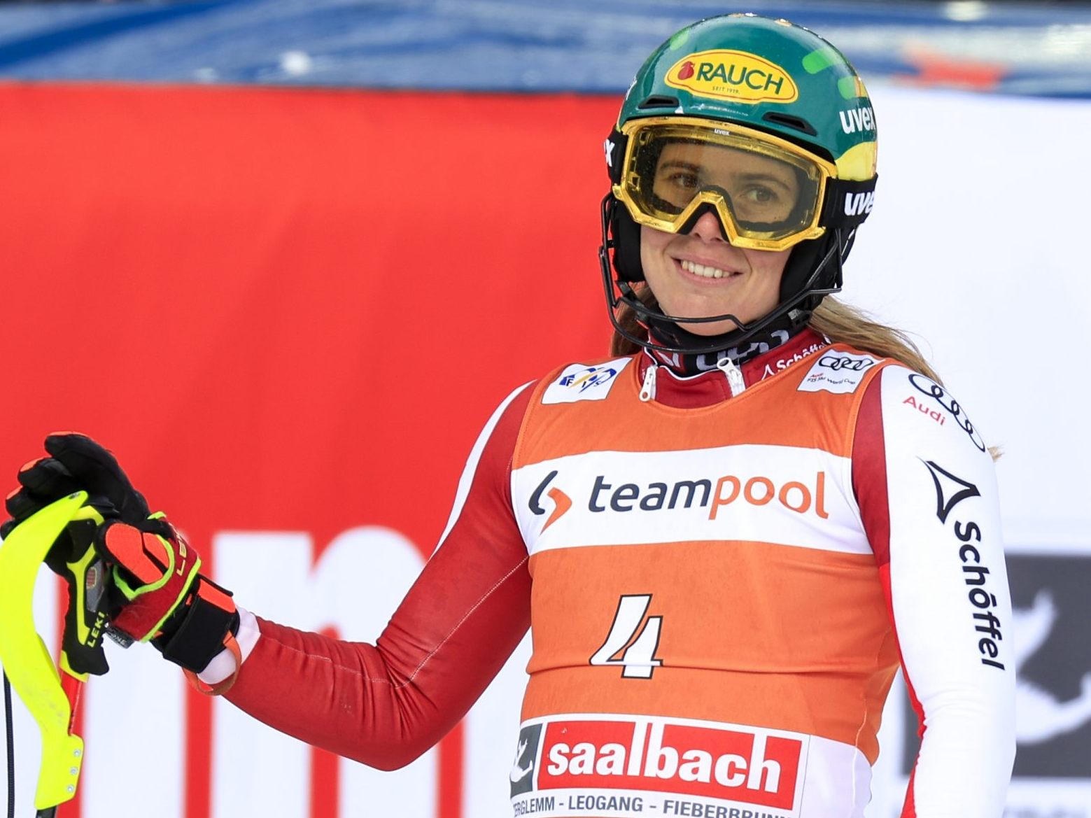 Suche nach neuem Kopfsponsor für Kathi Liensberger. Suche nach neuem Kopfsponsor für Kathi Liensberger.