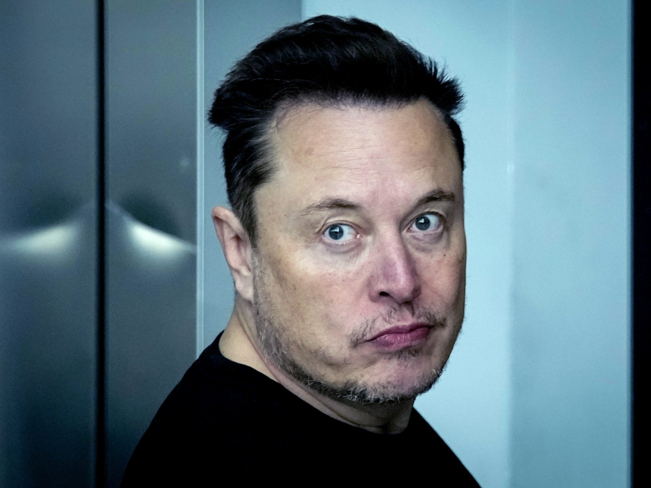 Elon Musk fiel erneut mit seiner Transfeindlichkeit auf. Elon Musk fiel erneut mit seiner Transfeindlichkeit auf.