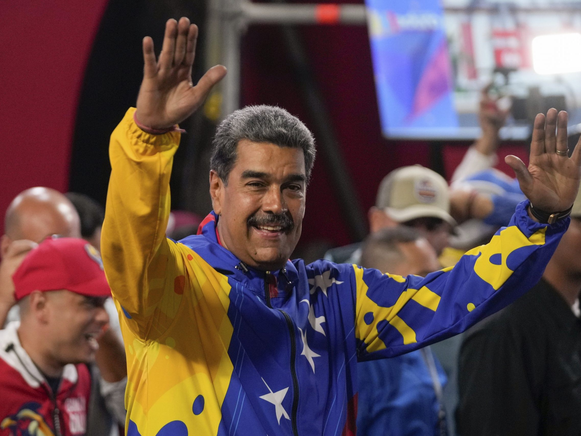 Maduro erhielt 51,2 Prozent der Stimmen Maduro erhielt 51,2 Prozent der Stimmen