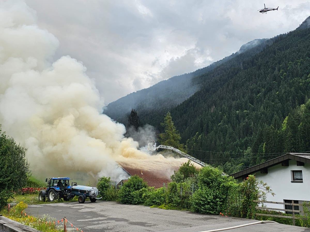 Dachstuhlbrand in St. Gallenkirch. Dachstuhlbrand in St. Gallenkirch.