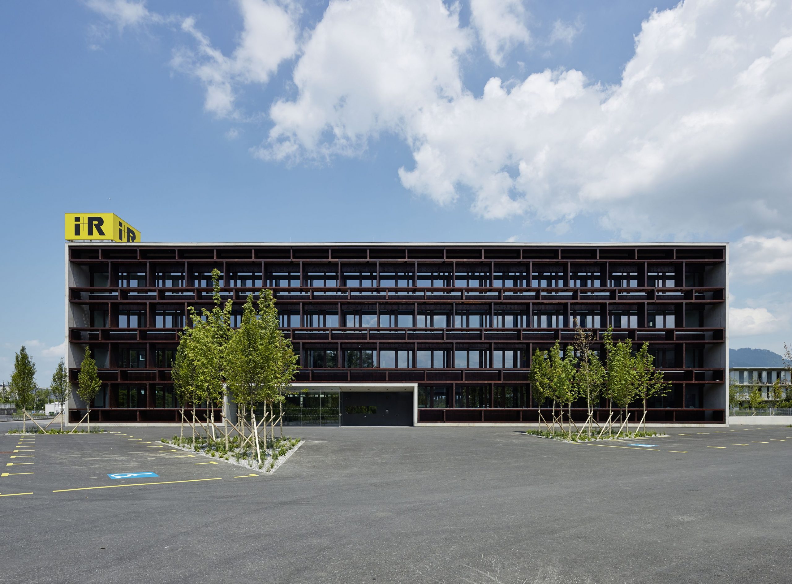 Das ist der Standort der i+R Gruppe GmbH in Lauterach. Das ist der Standort der i+R Gruppe GmbH in Lauterach.