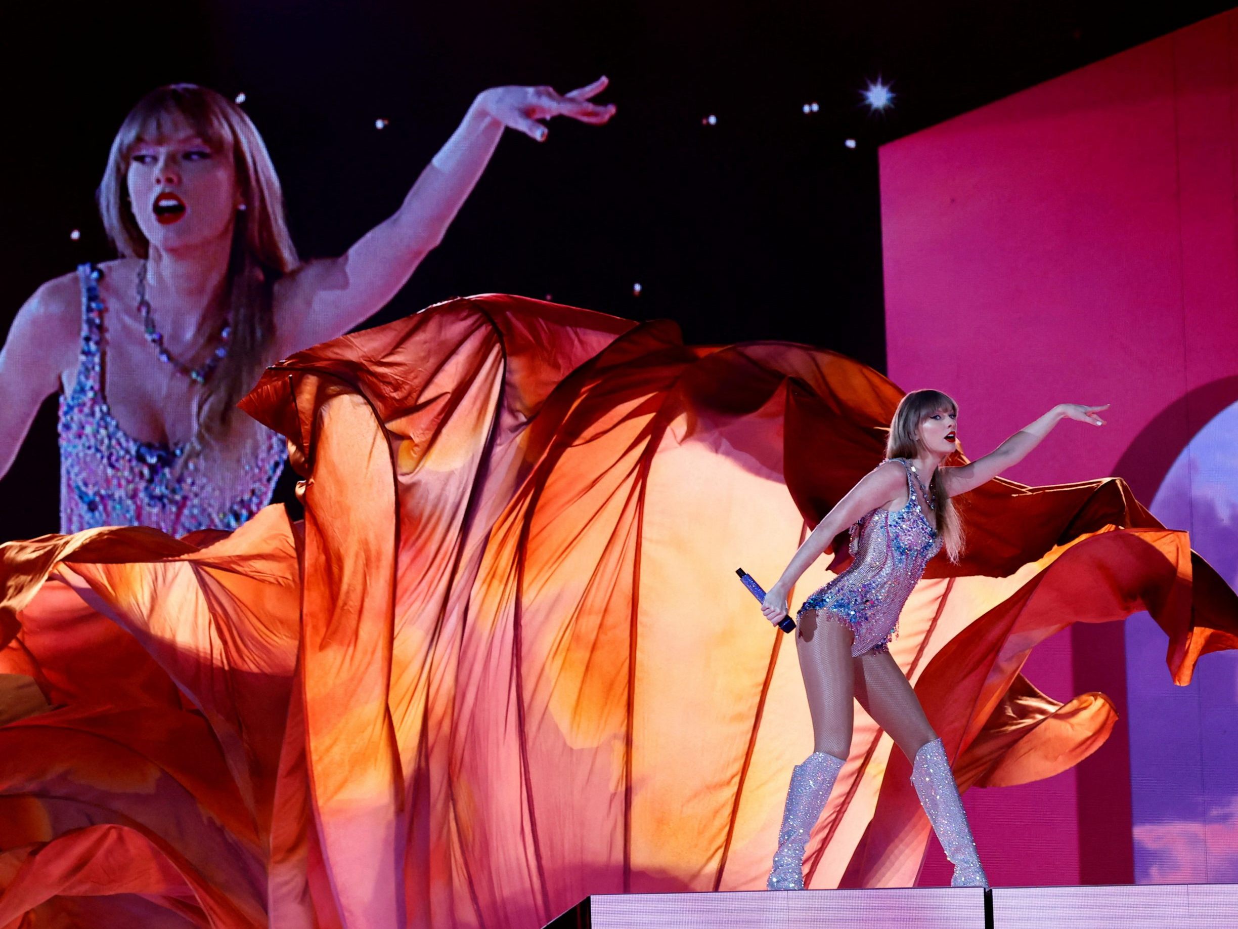 Weiter Warten auf ein Statement von Taylor Swift. Weiter Warten auf ein Statement von Taylor Swift.