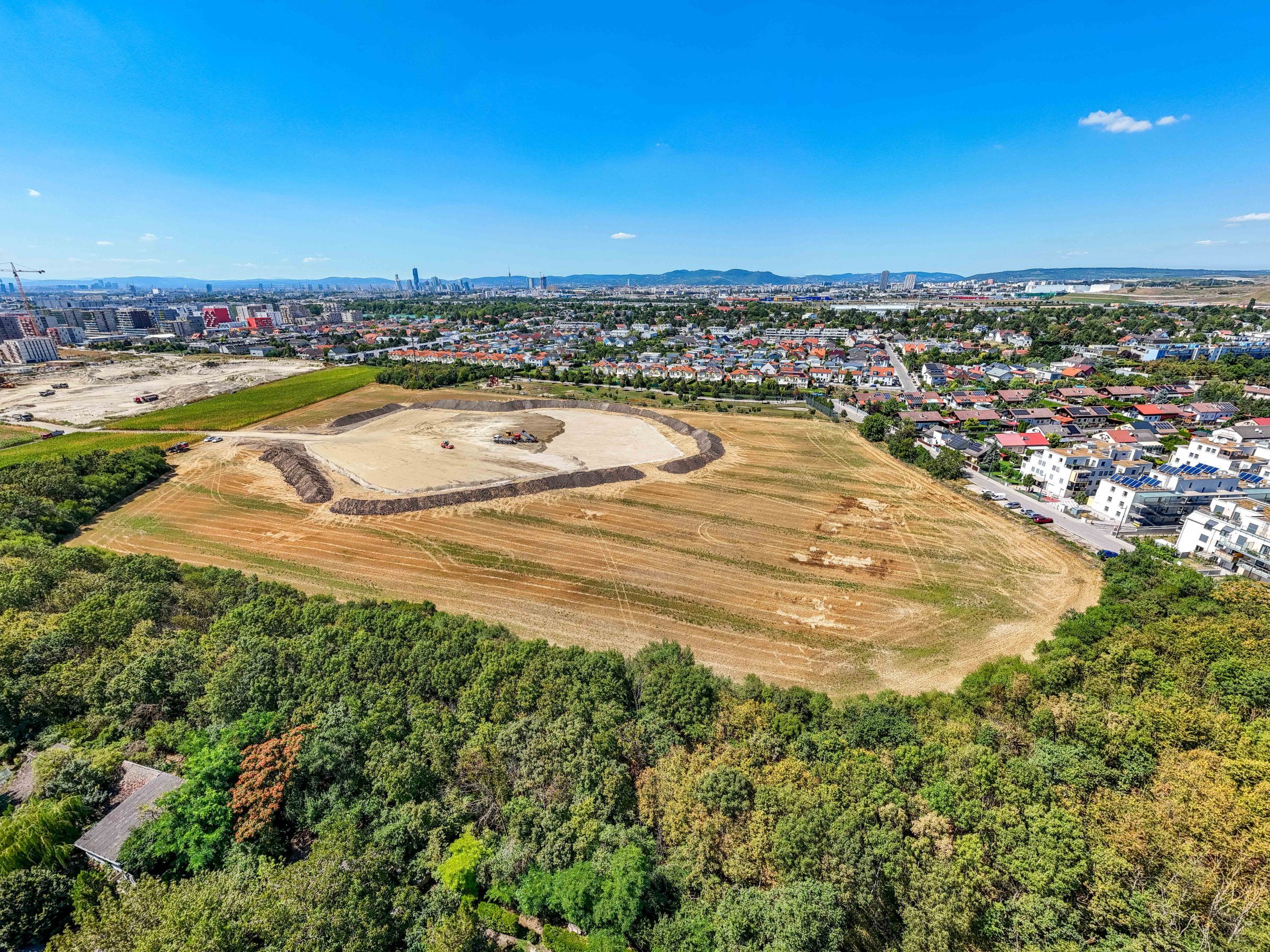 Wien-Donaustadt künftig mit "Park der Artenvielfalt". Wien-Donaustadt künftig mit "Park der Artenvielfalt".