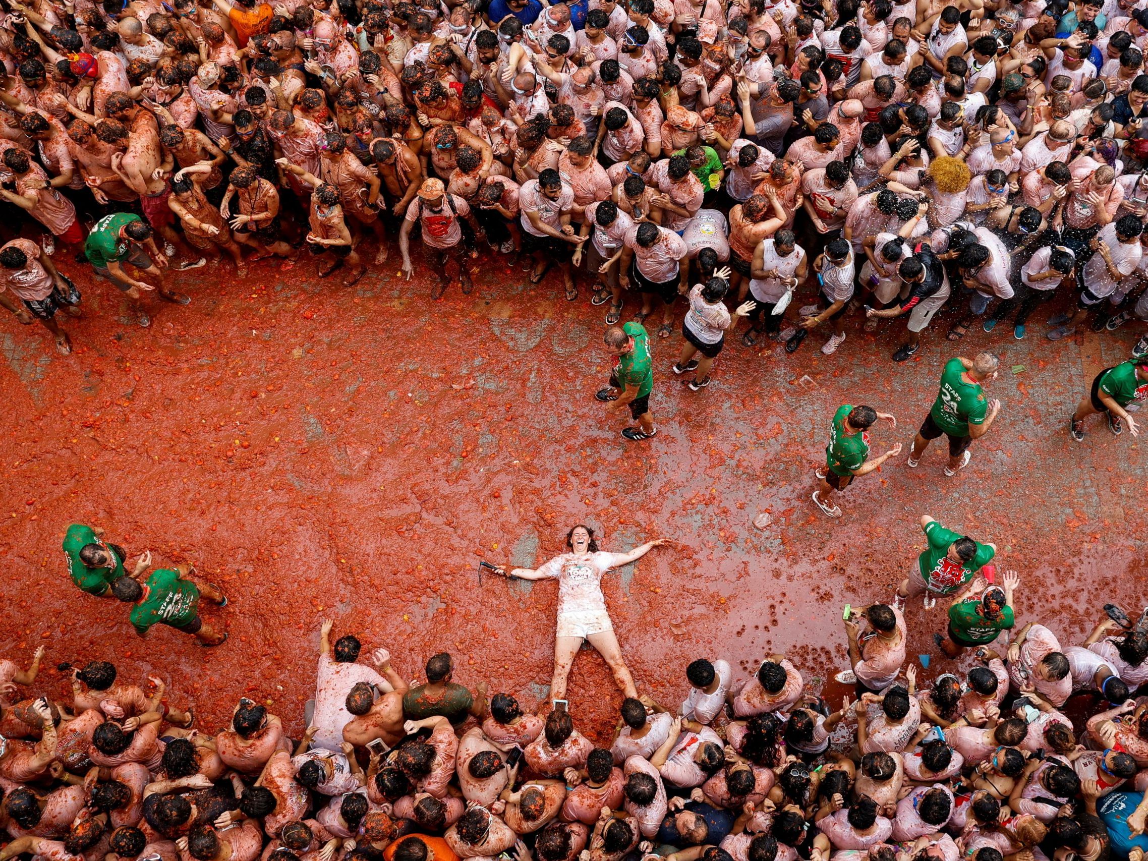 "La Tomatina" fand erstmals in den 1940er Jahren statt. "La Tomatina" fand erstmals in den 1940er Jahren statt.