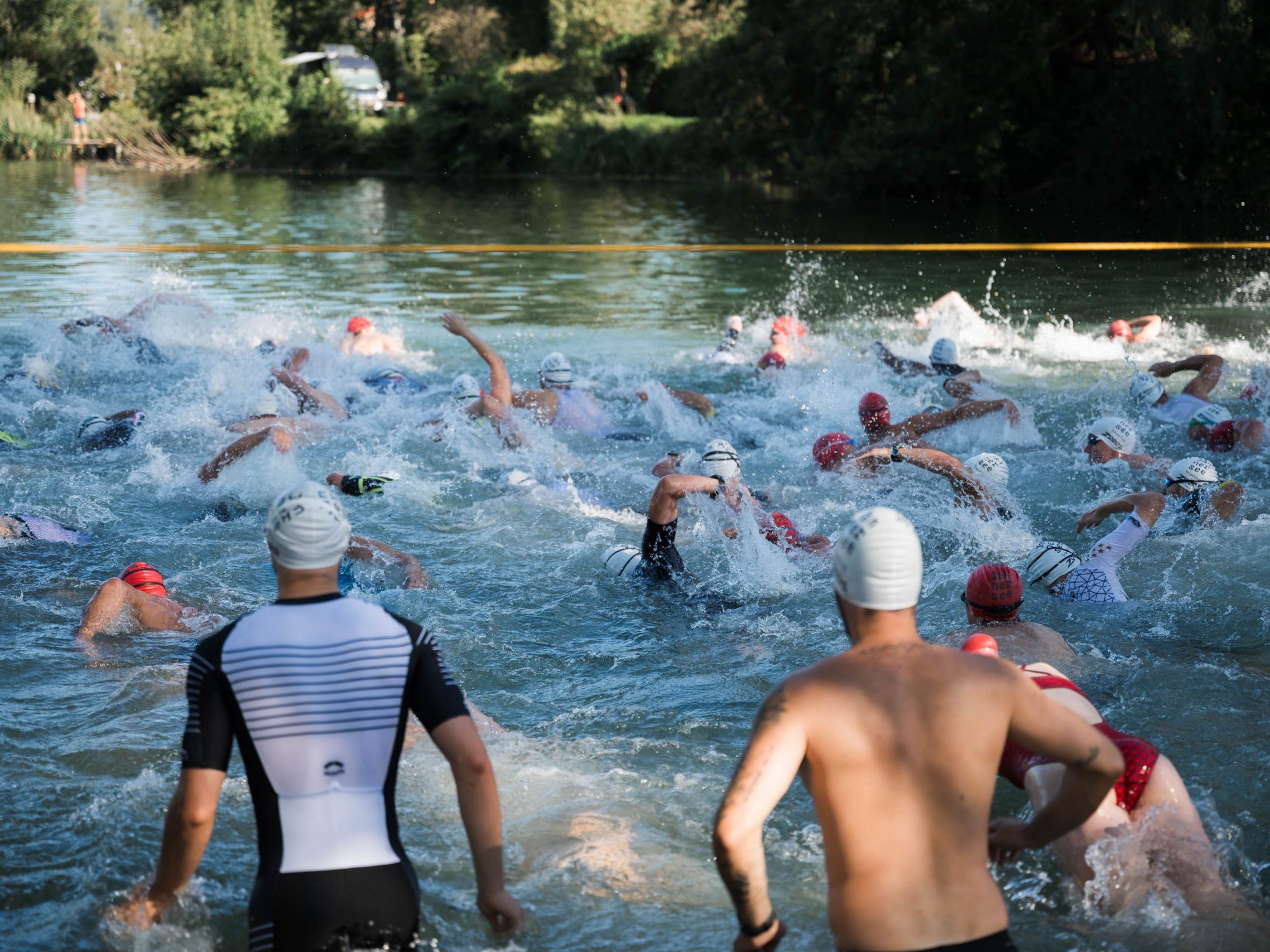 Der 30. Skinfit Jannersee Triathlon war ein voller Erfolg. Der 30. Skinfit Jannersee Triathlon war ein voller Erfolg.