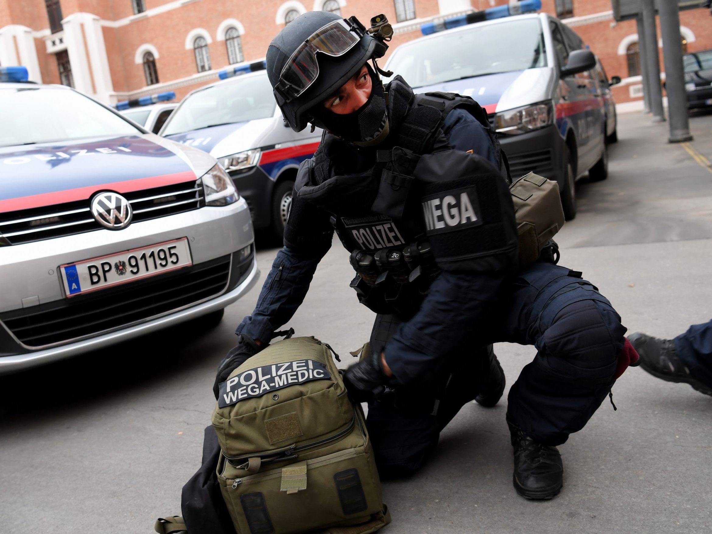 Die WEGA Medics halfen bei der Erstversorgung. Die WEGA Medics halfen bei der Erstversorgung.